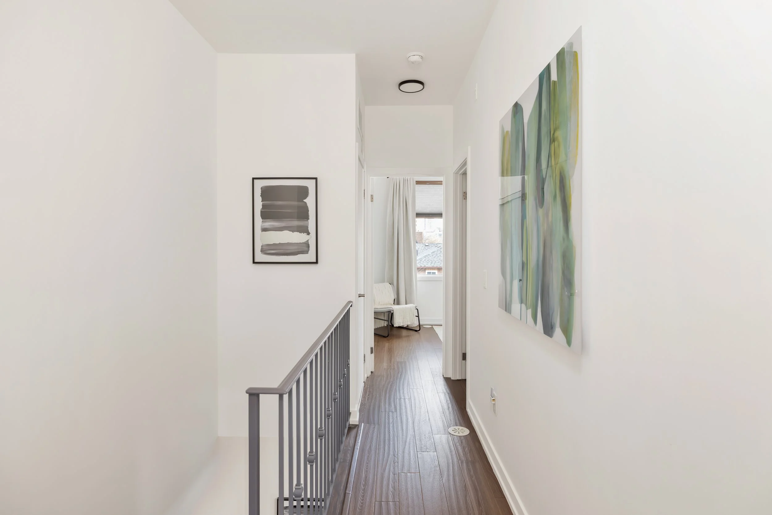 207B Manning Ave-34.jpg