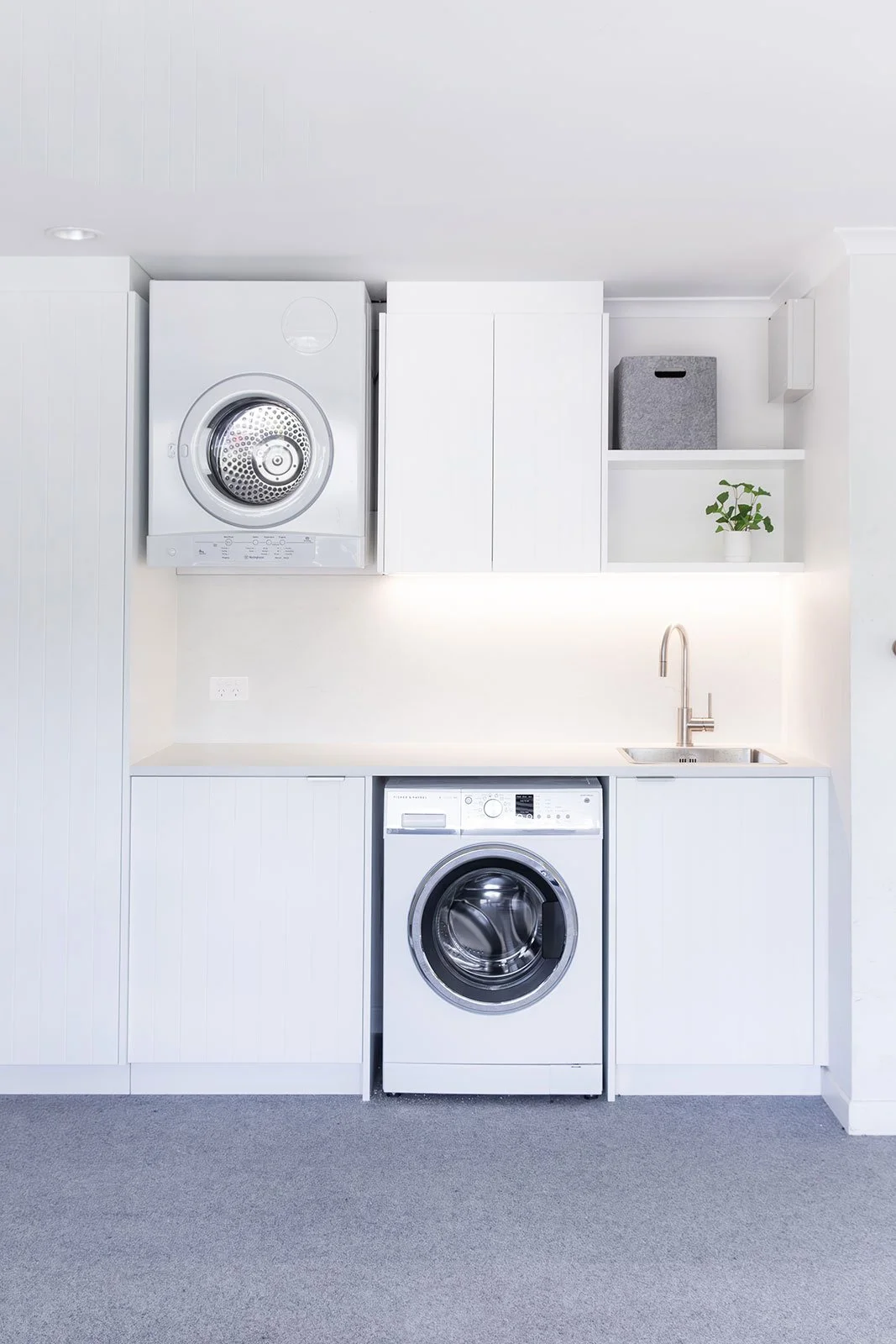 hauraki-laundry-front.jpg