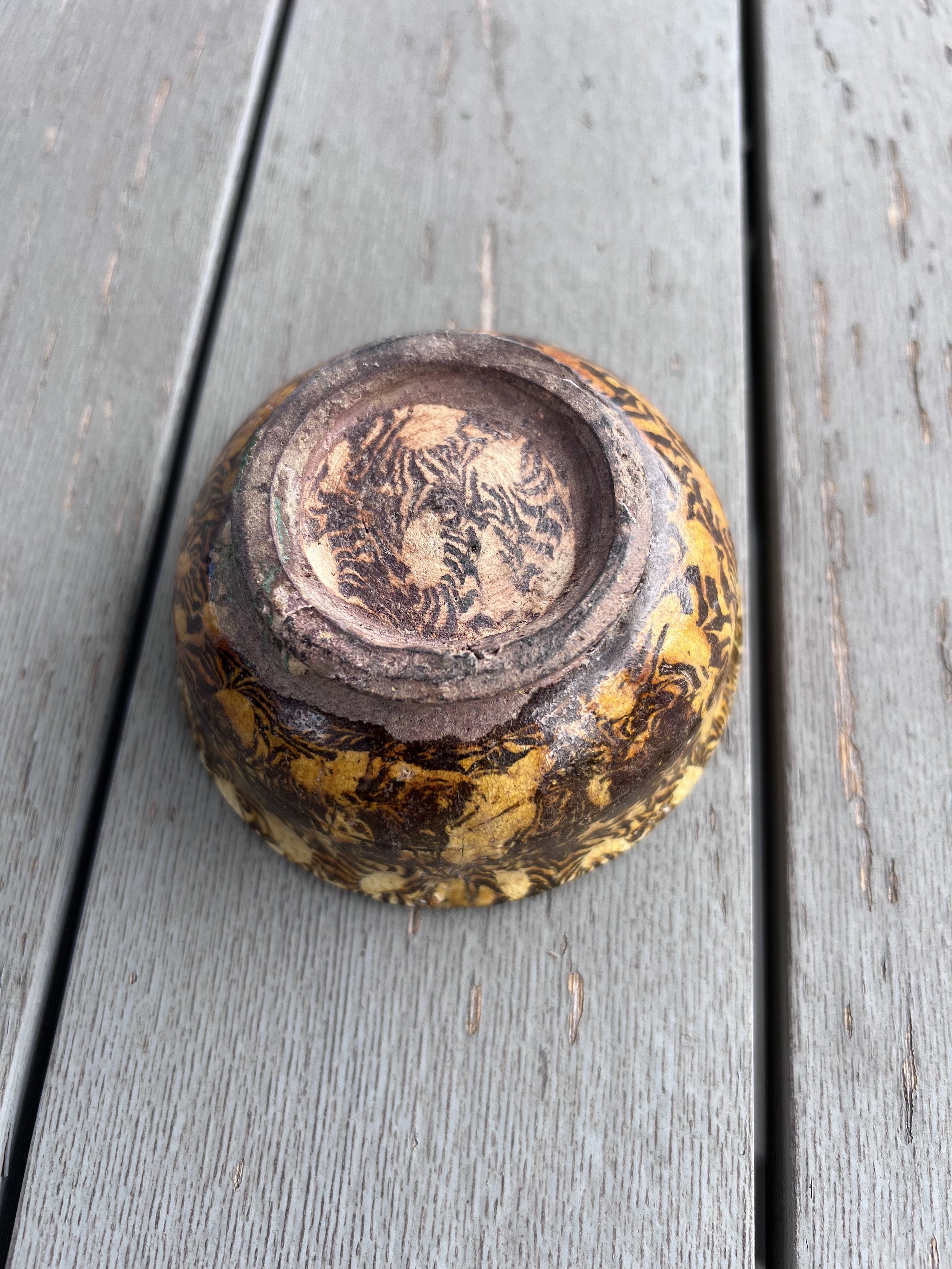 Tang dynasty marbled pottery bowl1.jpg