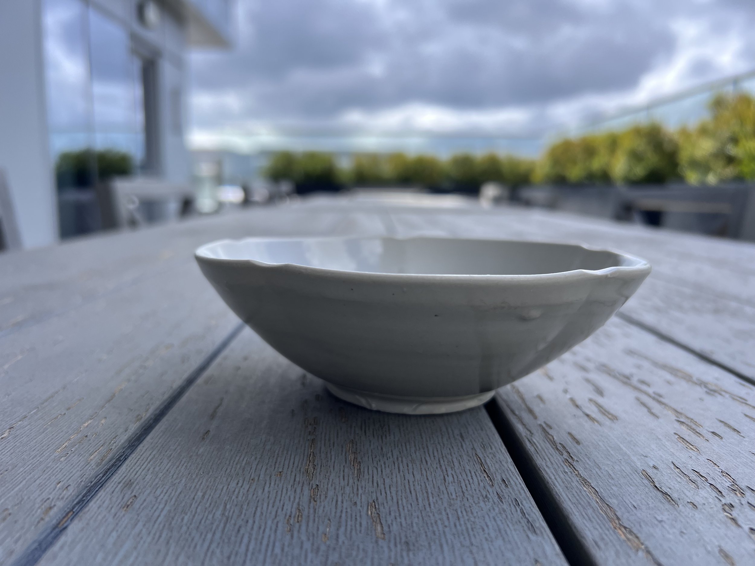 Chinese White Ware Five-Lobed Bowl2.jpg