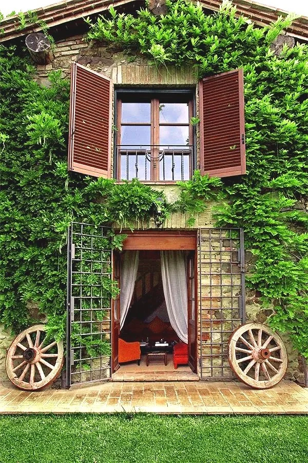 Esterno_casa+%281%29.jpg