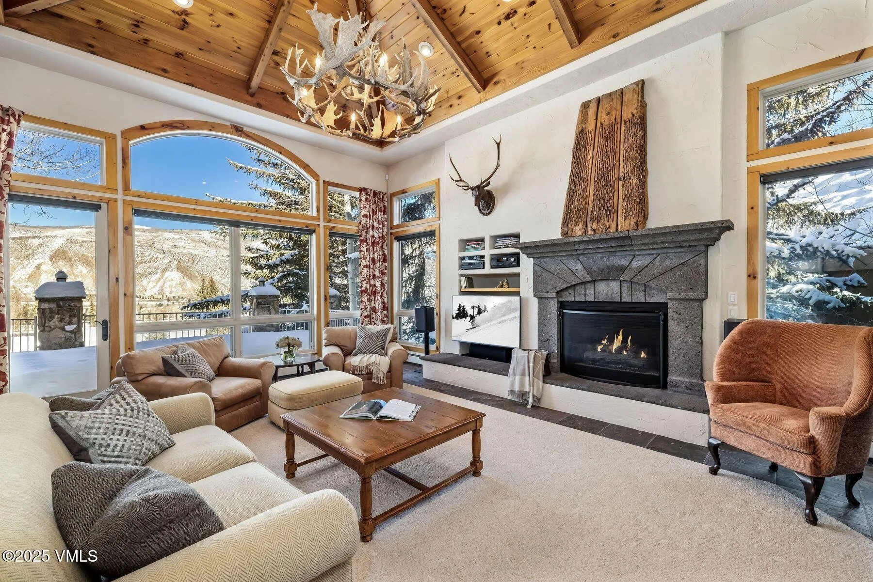 50 Bachelor Gulch Road E — Beaver Creek home near ski lift access, Avon CO