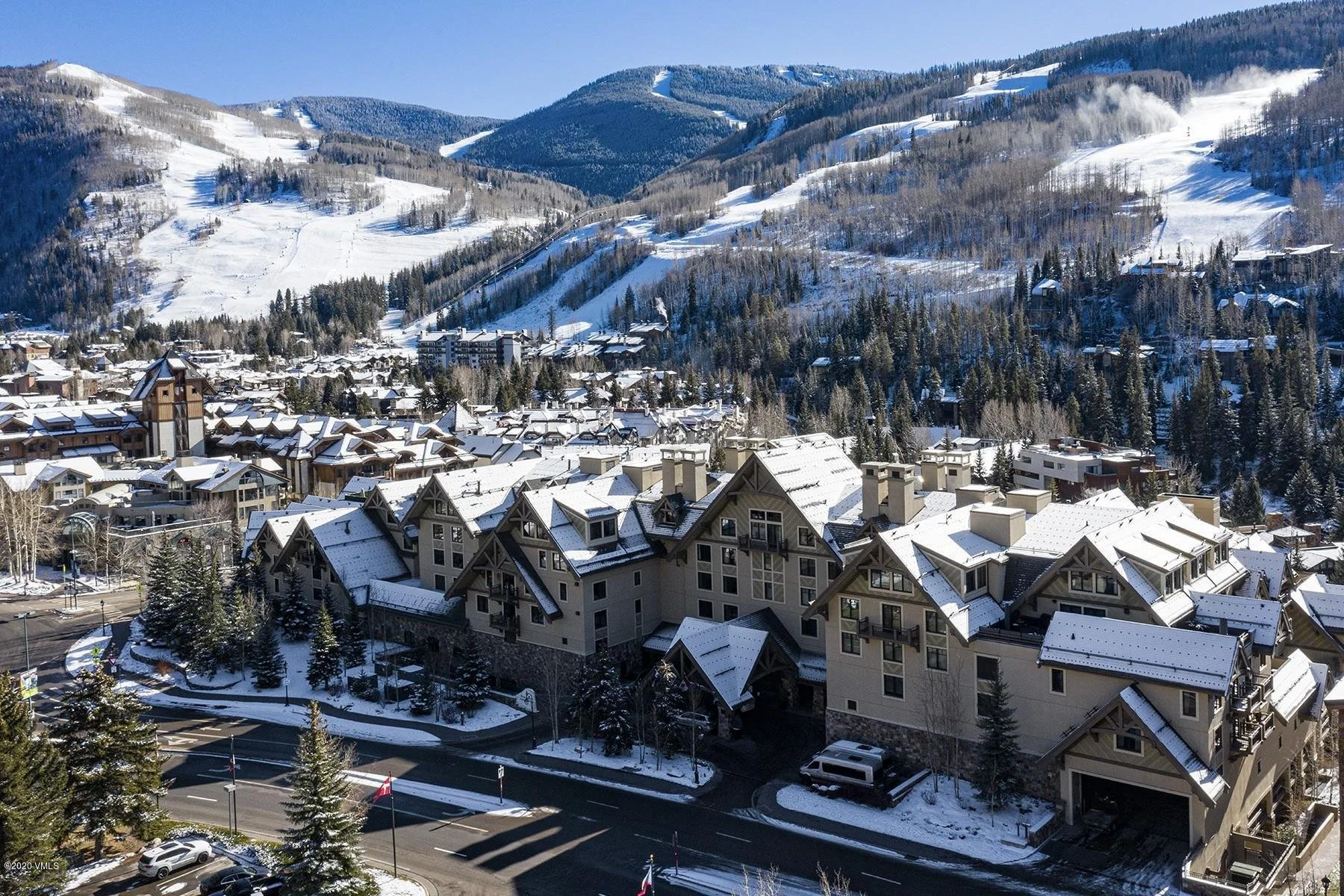 1 Vail Road #8202 — Four Seasons Resort Vail residence with ski-slope views