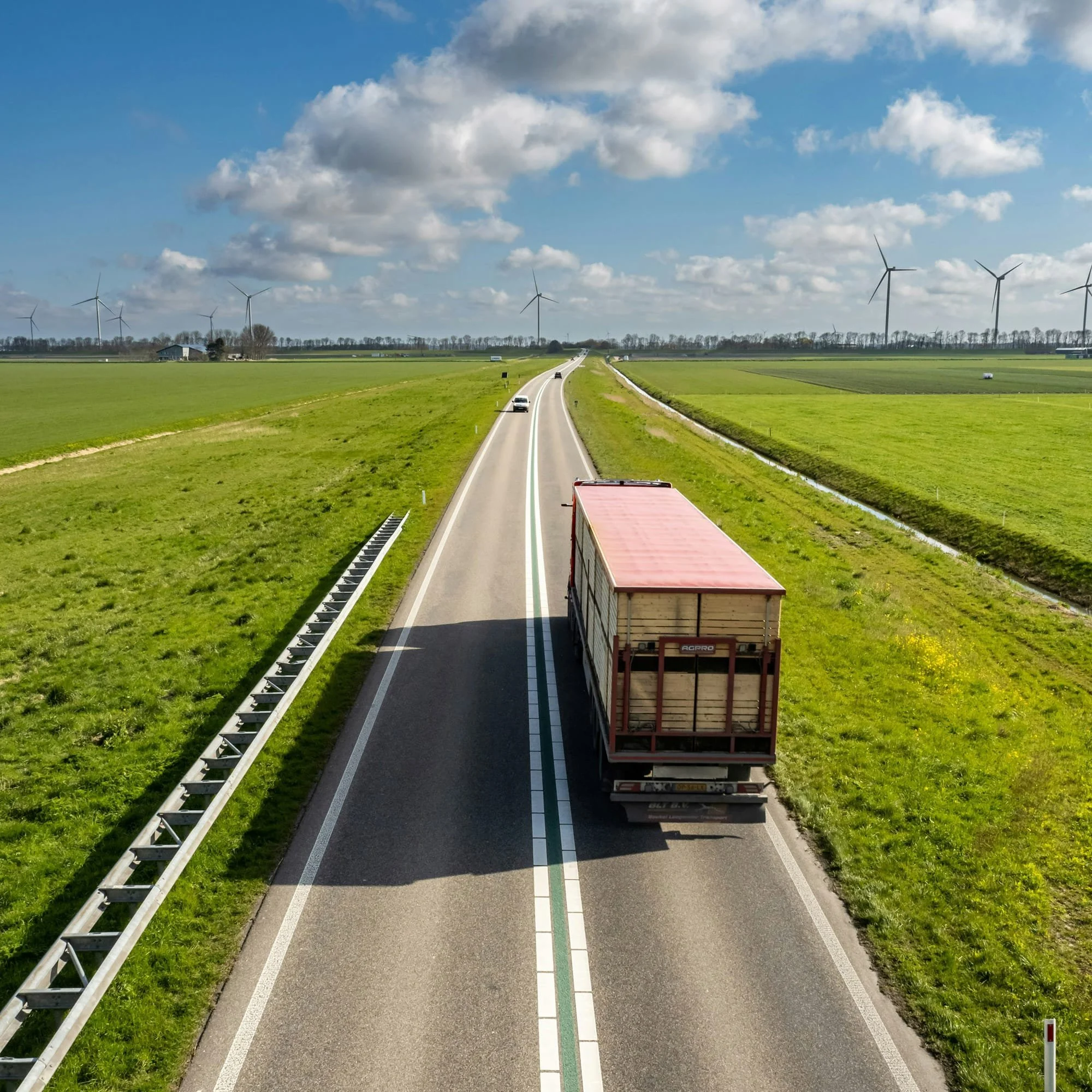 Shipping freight truck