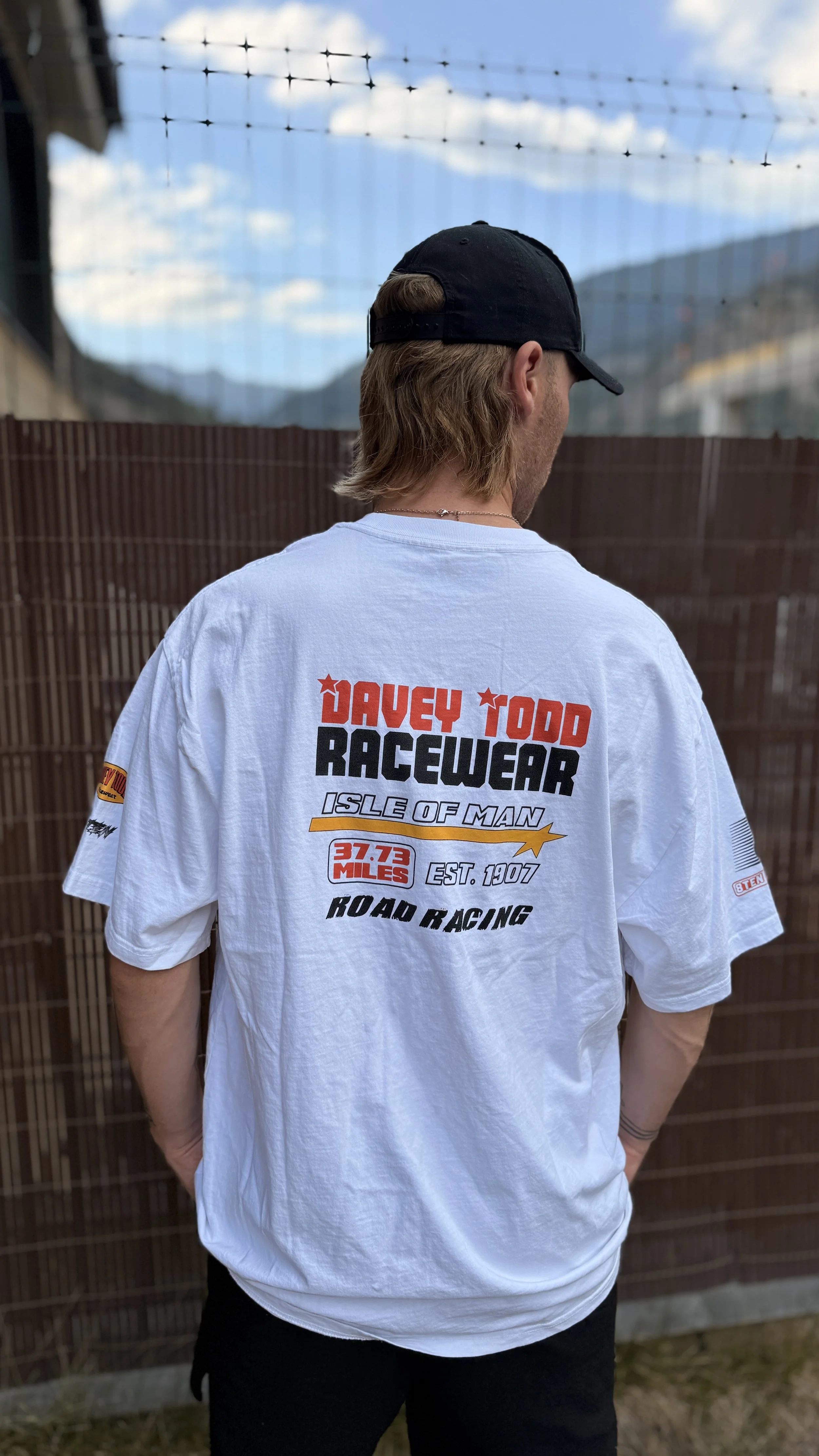 WHITE LOGO TEE