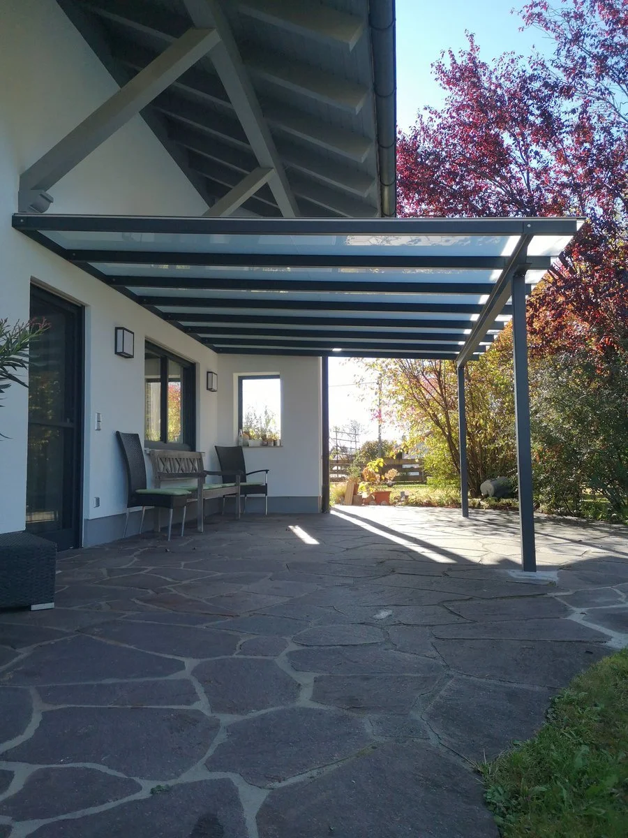Terrassenu_berdachung_2_klein.jpg