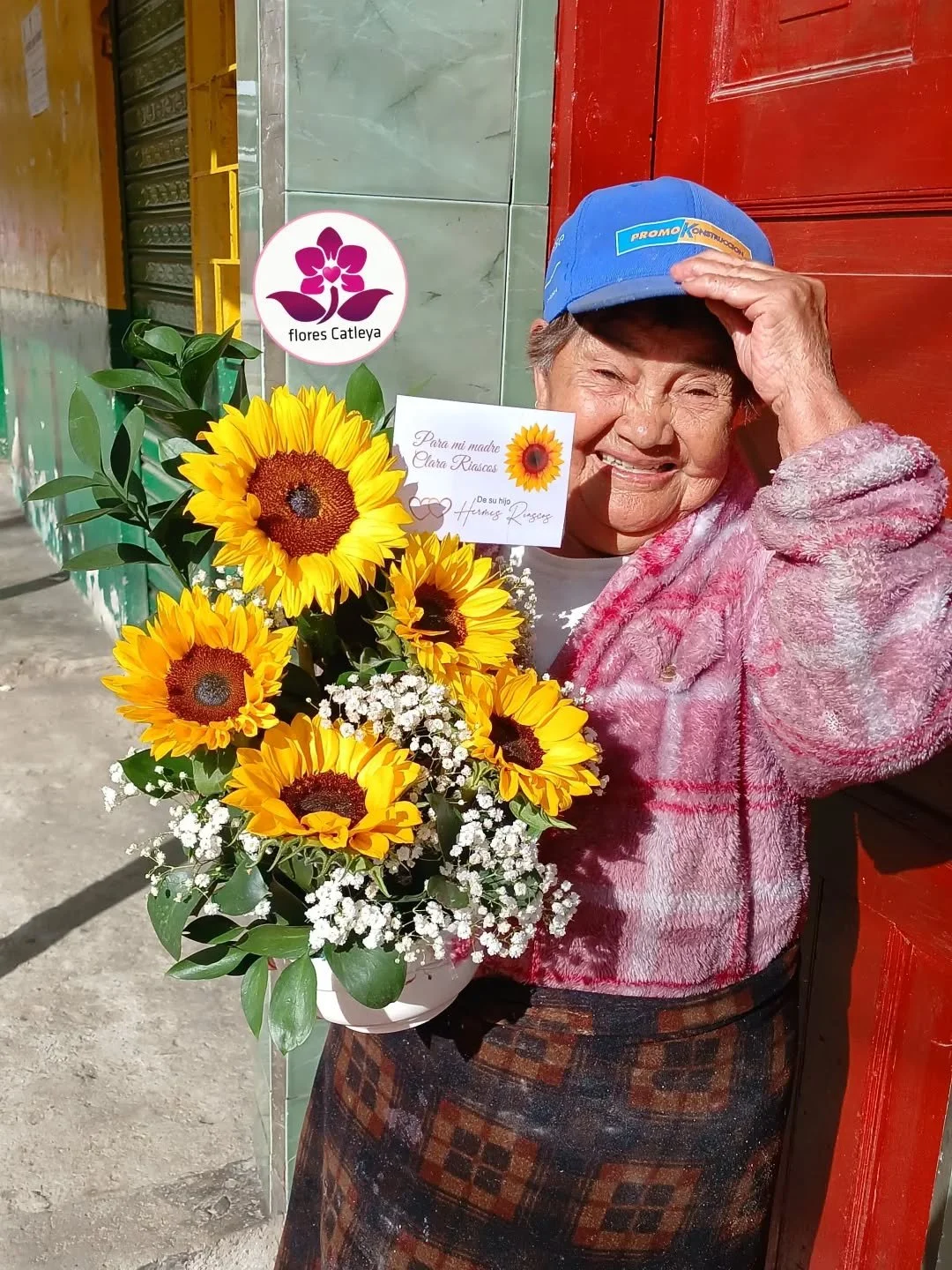 Un hijo desde la distancia quiso alegrar el d&iacute;a de su mam&aacute; con estas flores, y nosotros tuvimos la suerte de ser testigos de su alegr&iacute;a.

#LaDistanciaNoImporta #AmorDeHijo #FelicidadesMam&aacute; #FloresParaMam&aacute; #Florister
