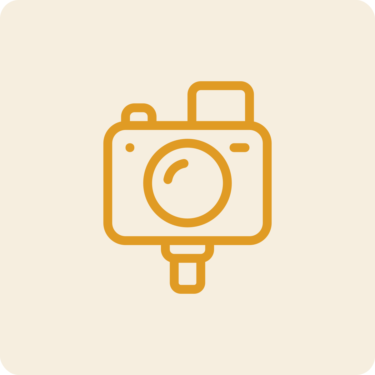 Line drawing of a camera with a large lens, a viewfinder on top, and a flash attachment.