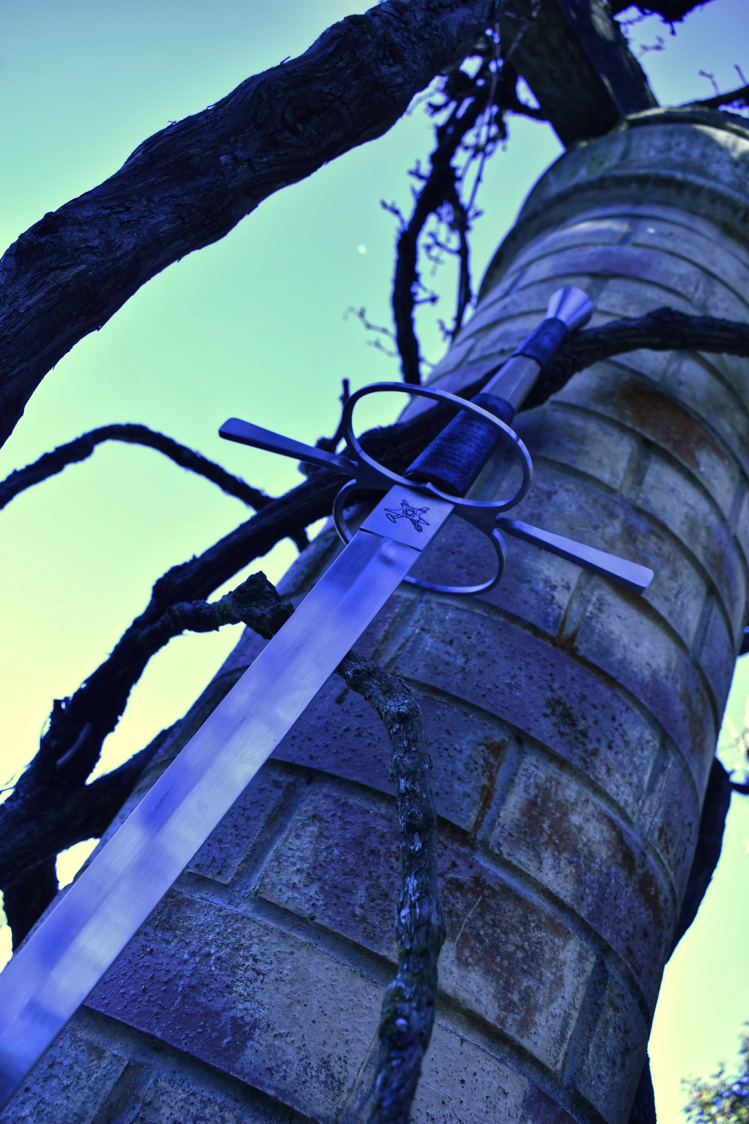 Ringed Guard Longsword