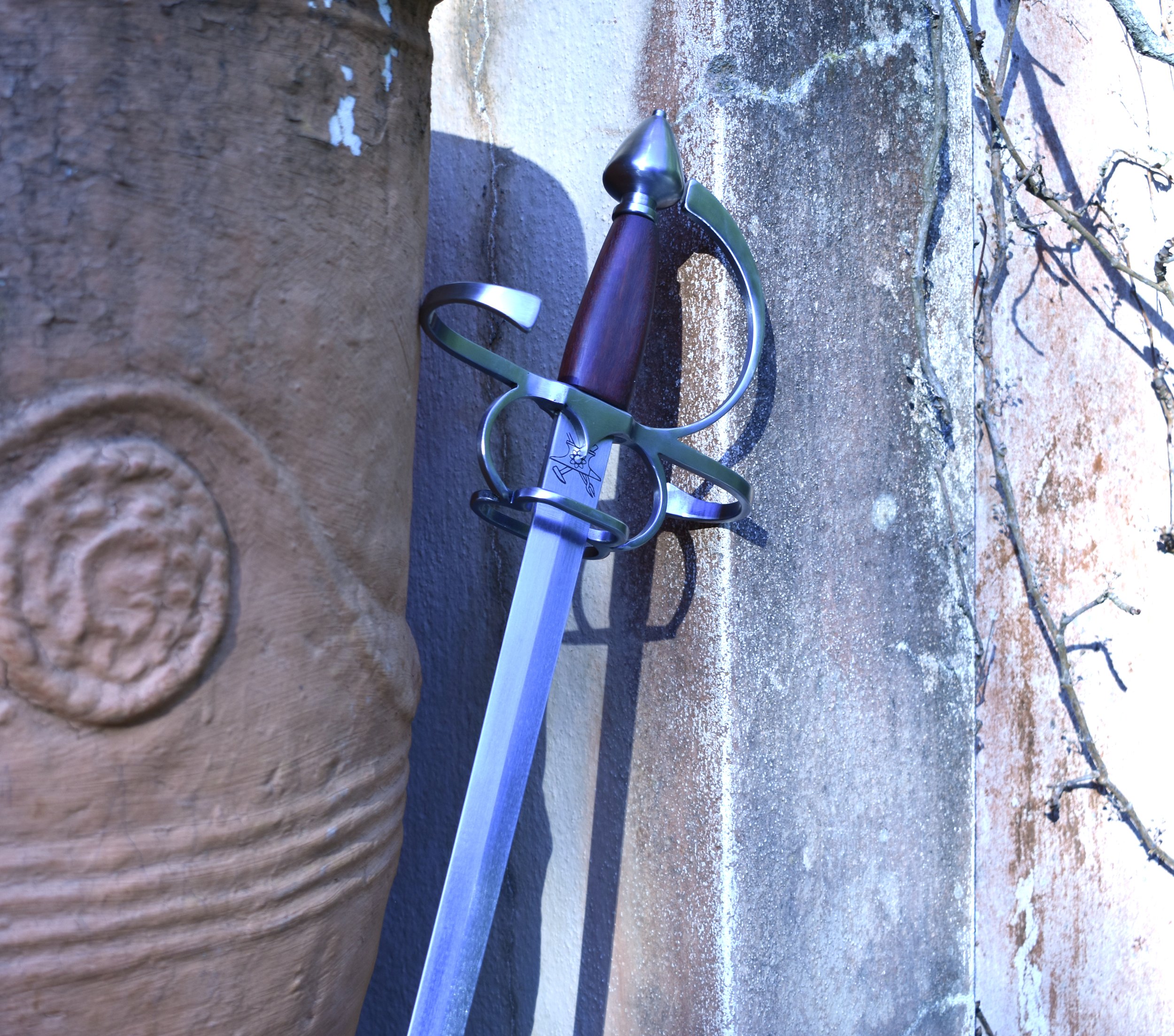 Classic Sidesword 2.jpg