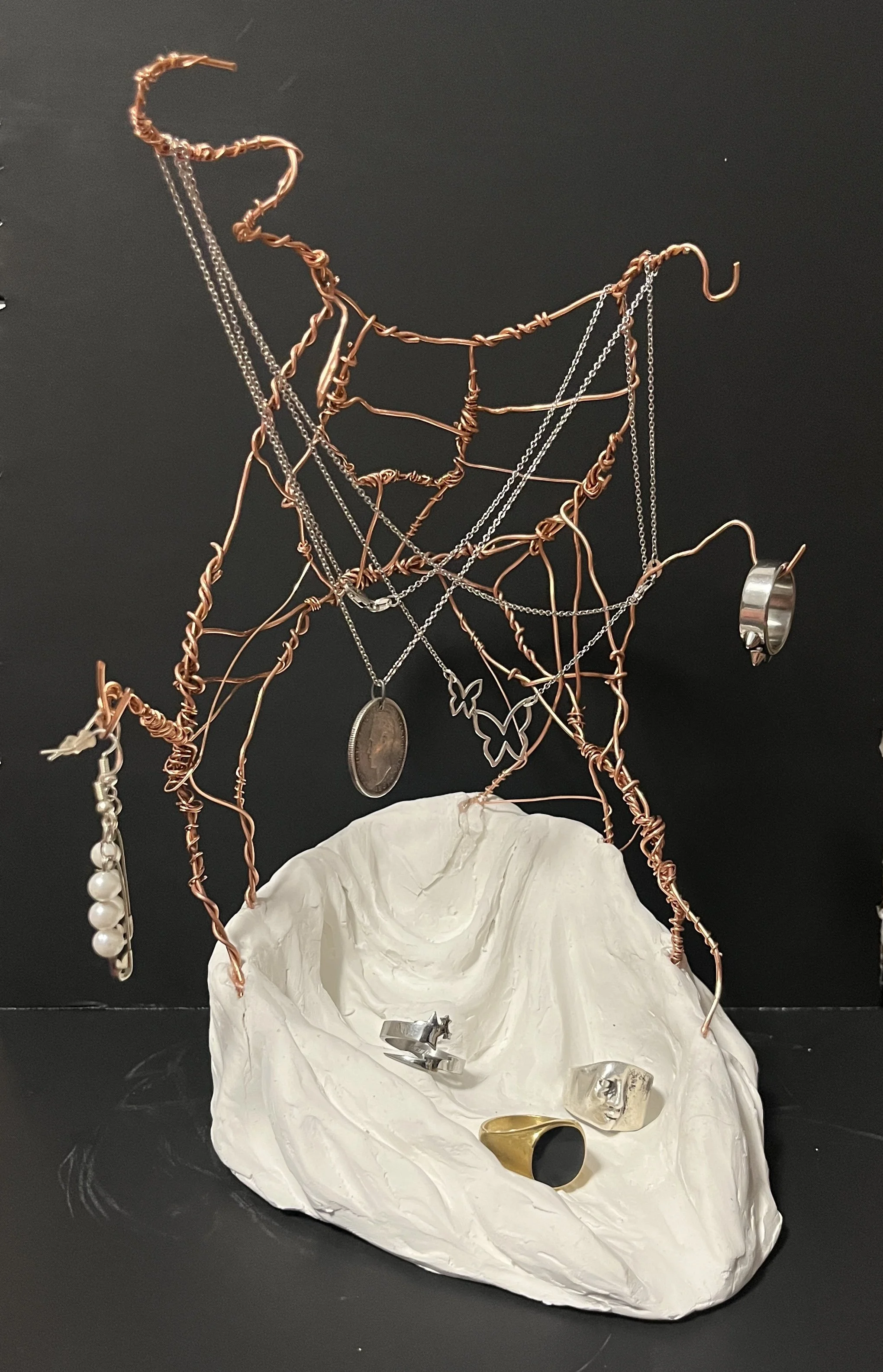 jewelry stand