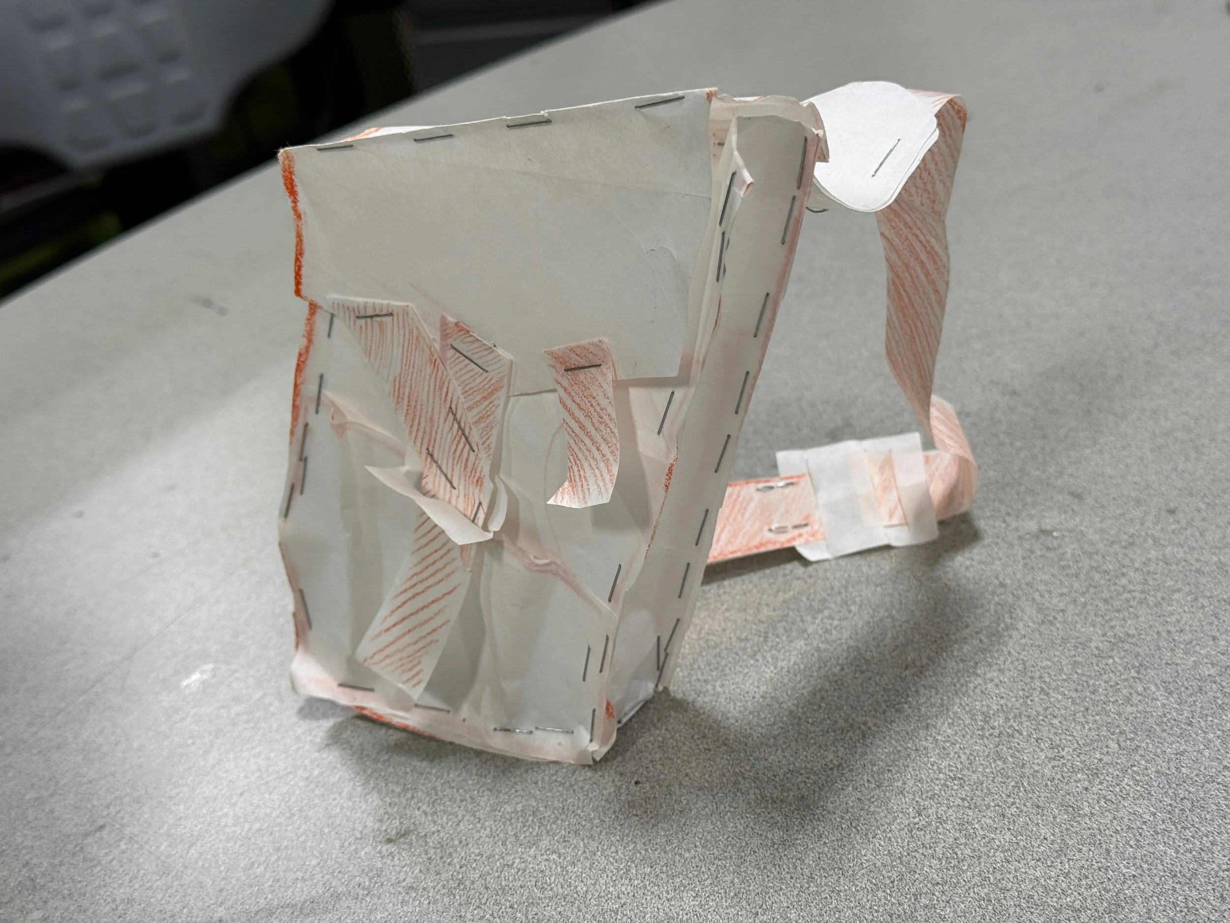 crossbody bag: paper prototype (half-size)