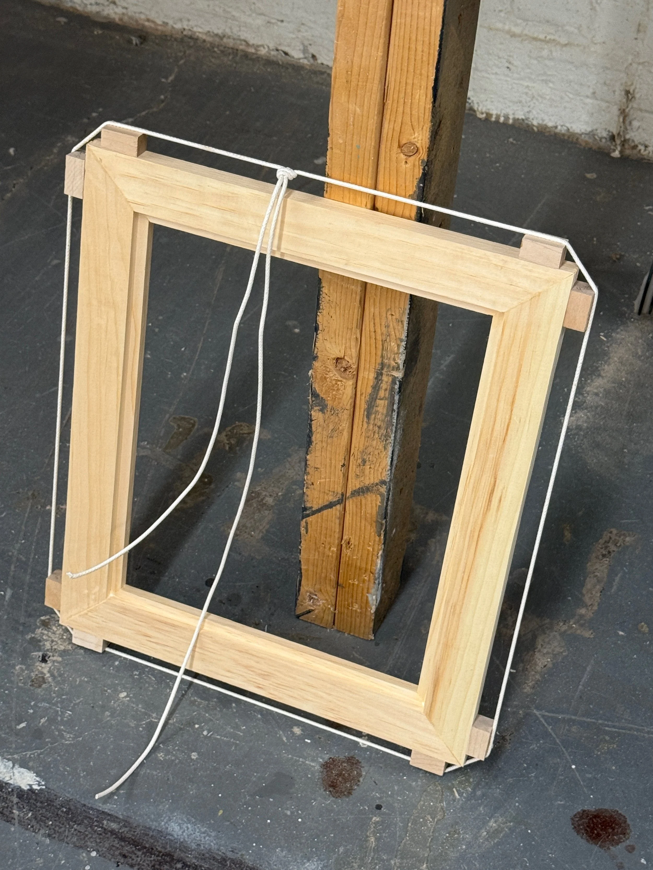 frame: glue setup