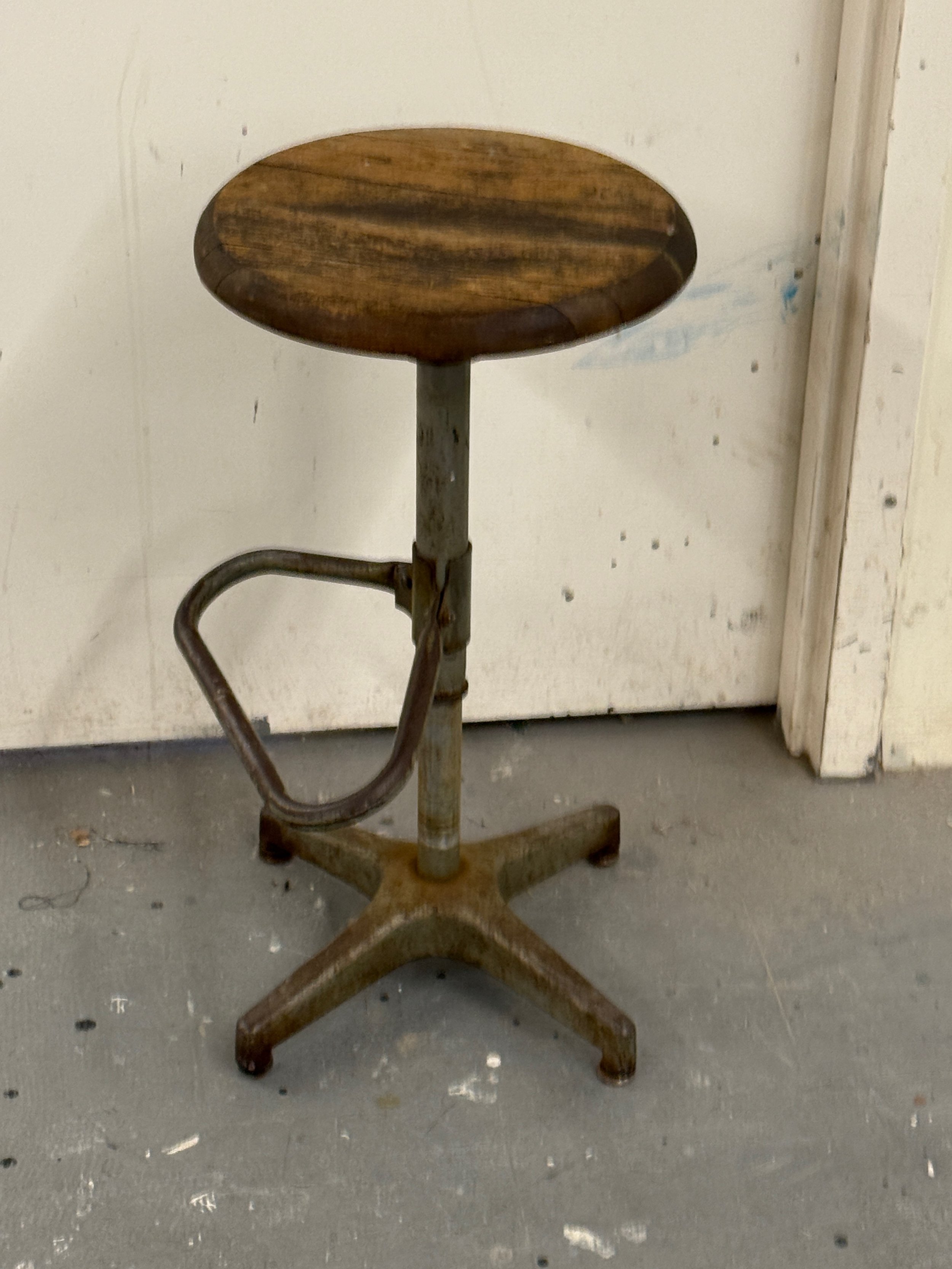 refurbishment project: final working chair