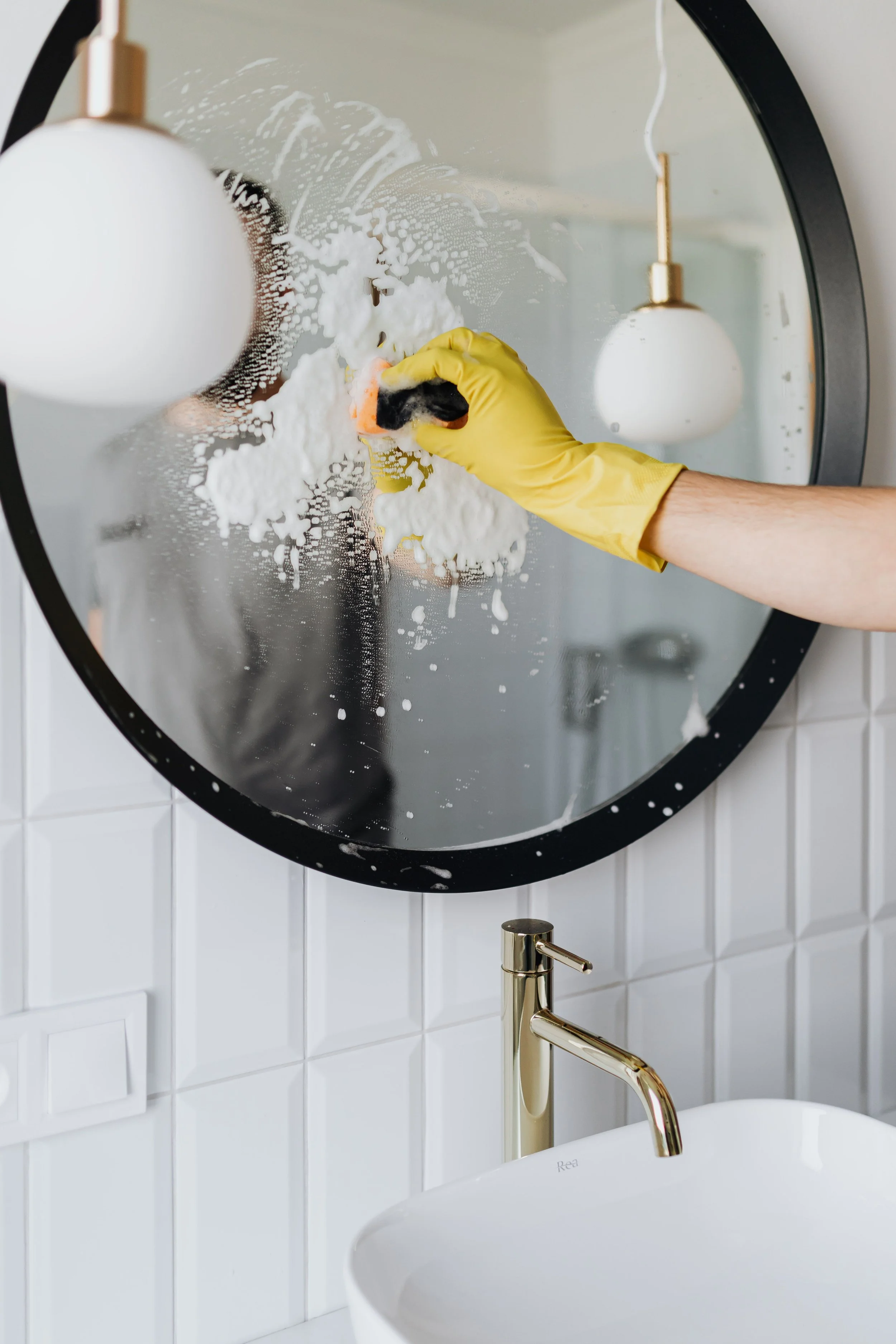 We use streak free formulas to make your daily reflections shine!
