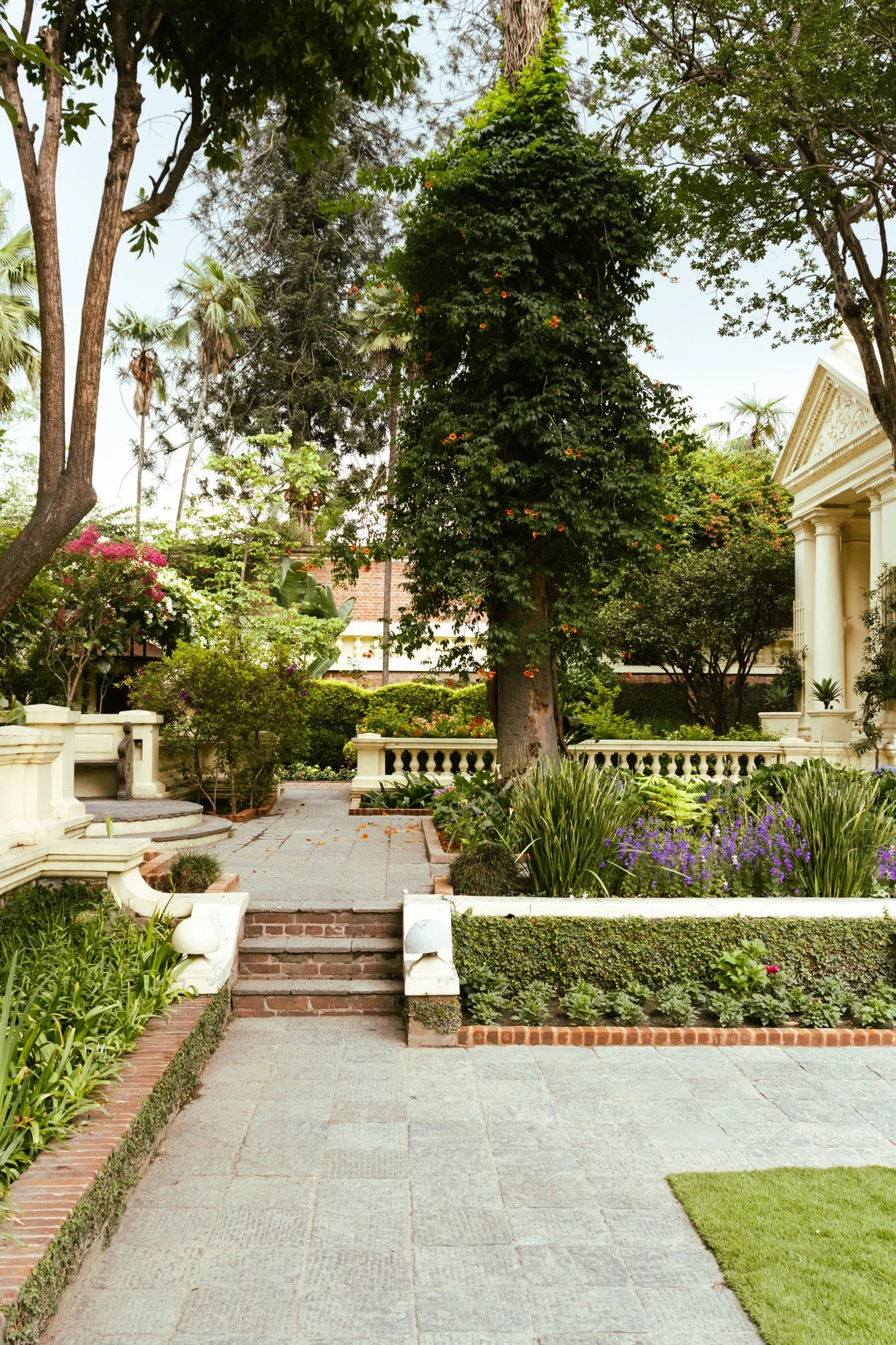Kathmandutuin23.jpg