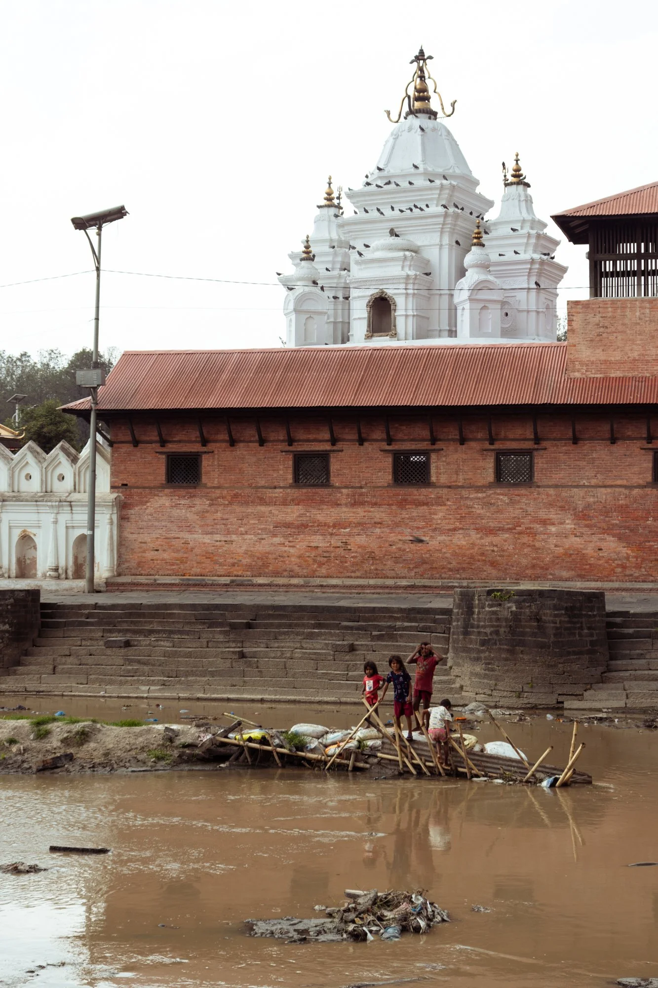 Kathmanducrematieplek18.jpg