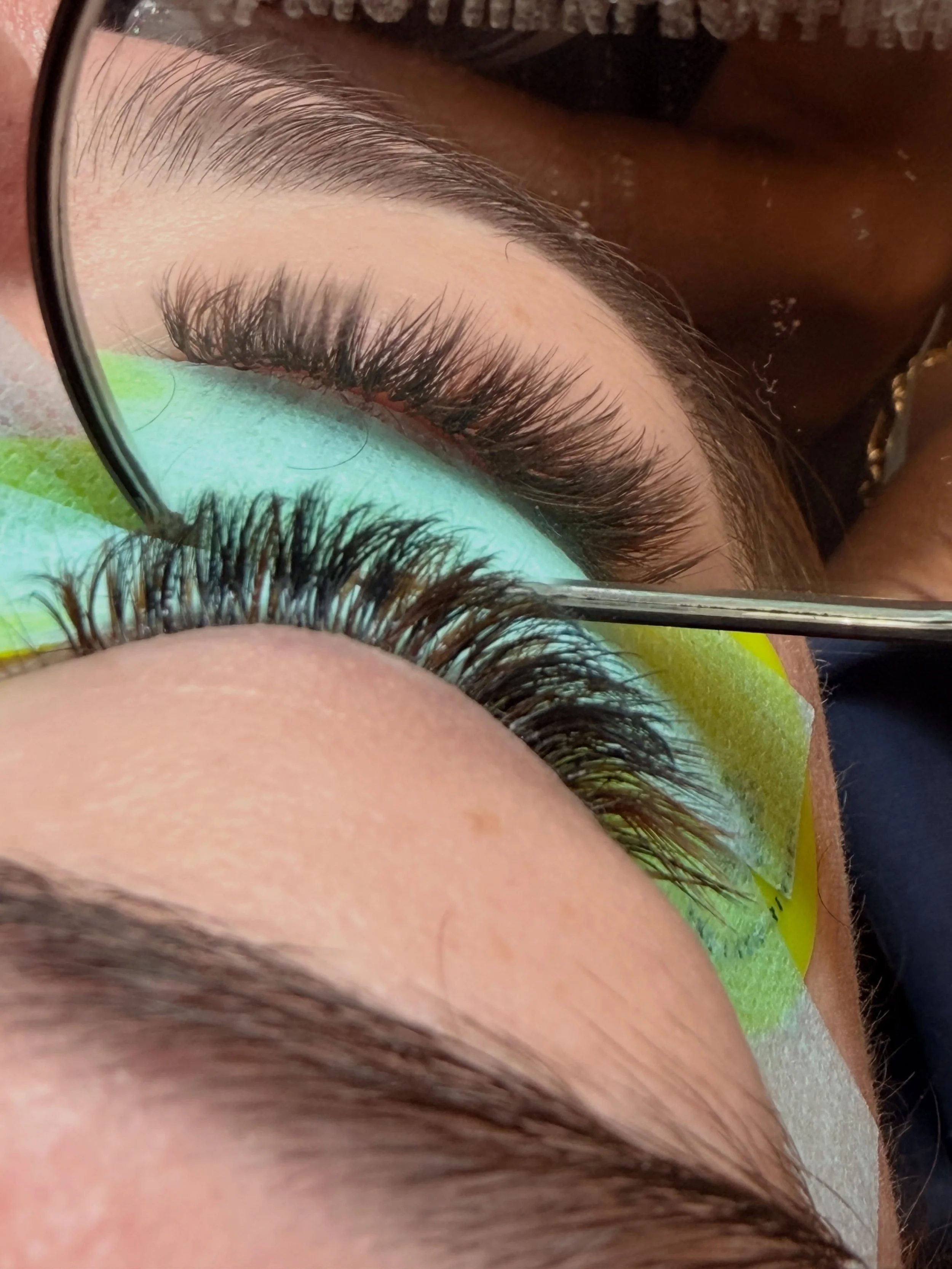 Beautiful blend of Light Heart Everything Lashes in Black and Lucky Penny to make her eyes pop. These lashes are made from some of the softest fibers I have ever worked with. They fan like a dream and blend so effortlessly. Ready for a pop of color o