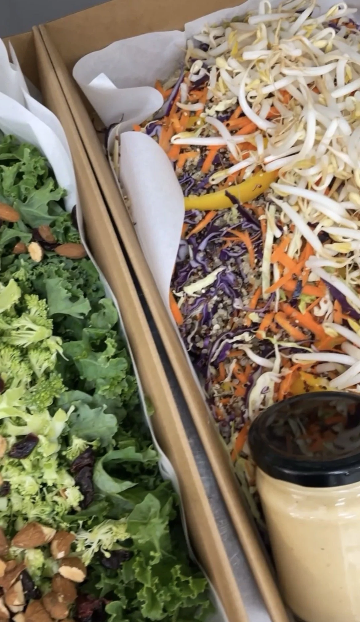 The Seasonal Salad Box