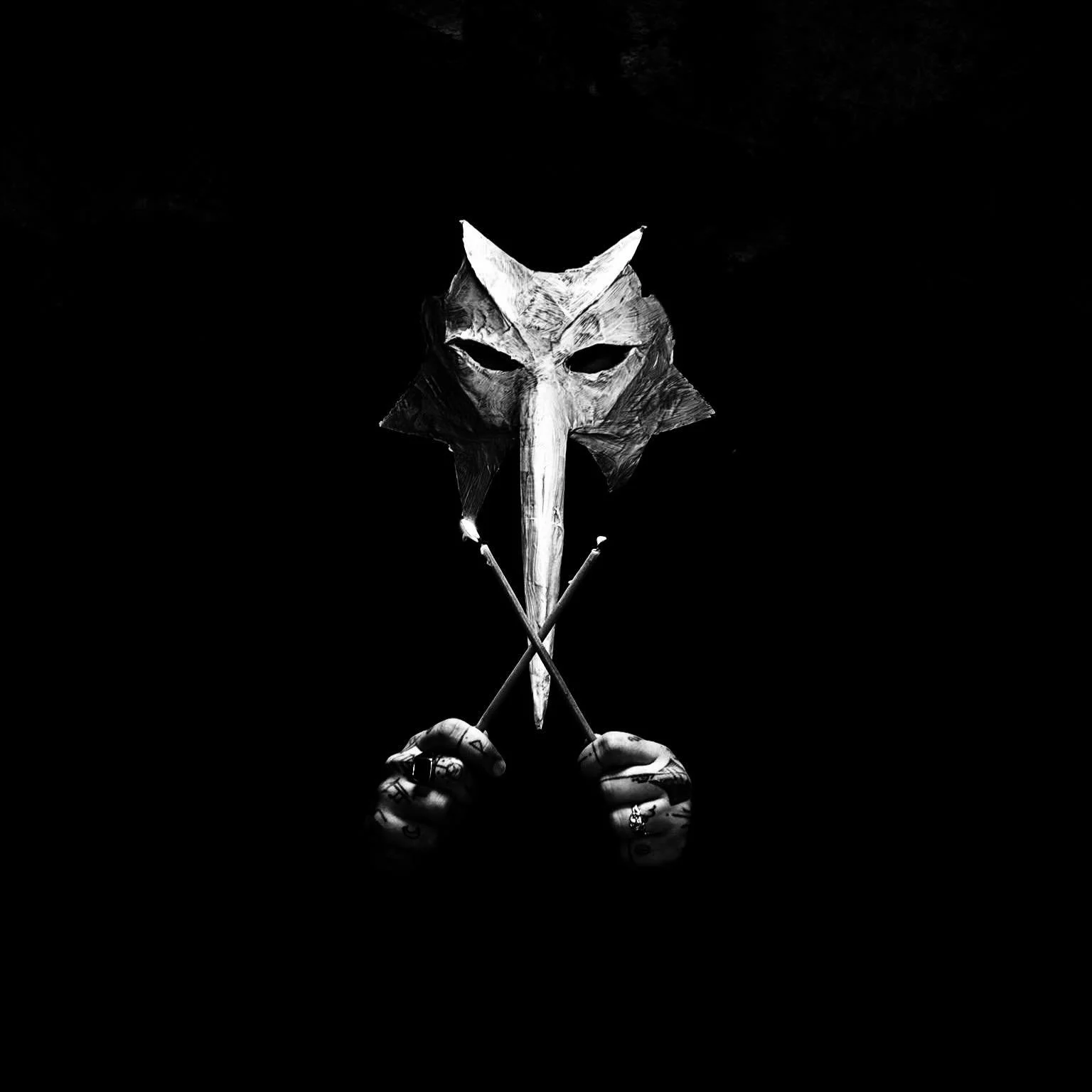 Spirits of the deep earth, found in caves and quiet, lonely places harken to him. 

Mask of the hanged god, Gla&eth;svi&eth;ur, G&ouml;llungur, Svipall, Valt&yacute;r, Ygg.
Yeller, roarer in the dark, your mask we assume.

An example of some of the w