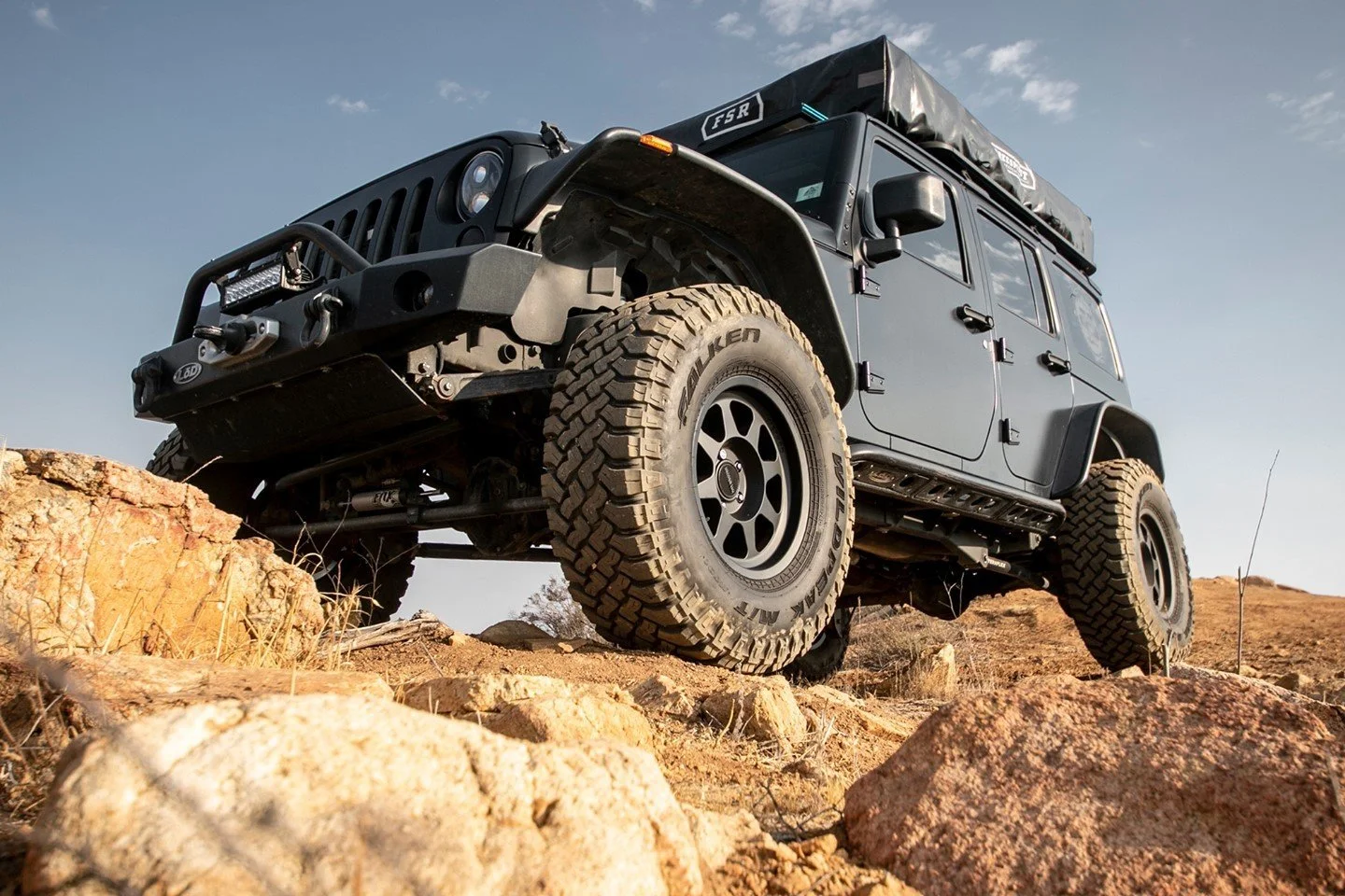 701 Matte Black | BEAD GRIP TECHNOLOGY  | 17x8.5 Offset 0 mm , 25 mm