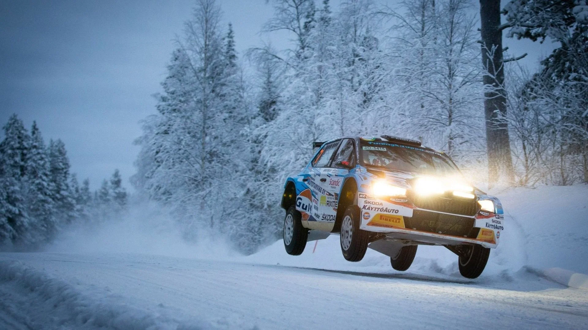 lazer-4-way-rally-light-pod-skoda-r5.jpg