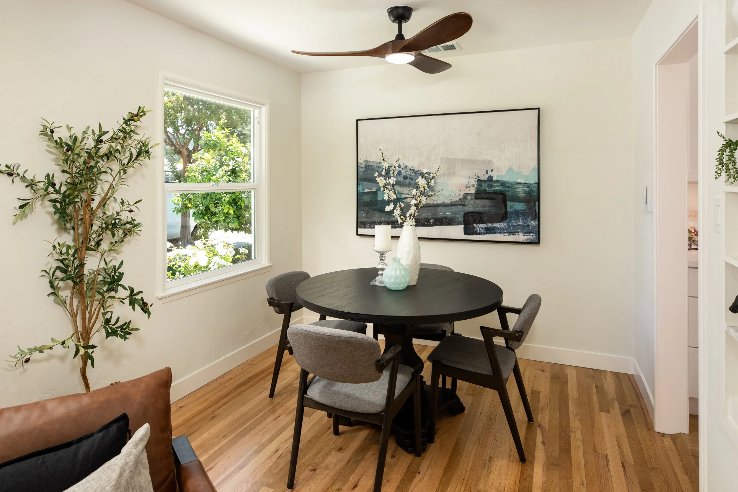 6-Charles_Matt_Anello-1602-MLS.jpg