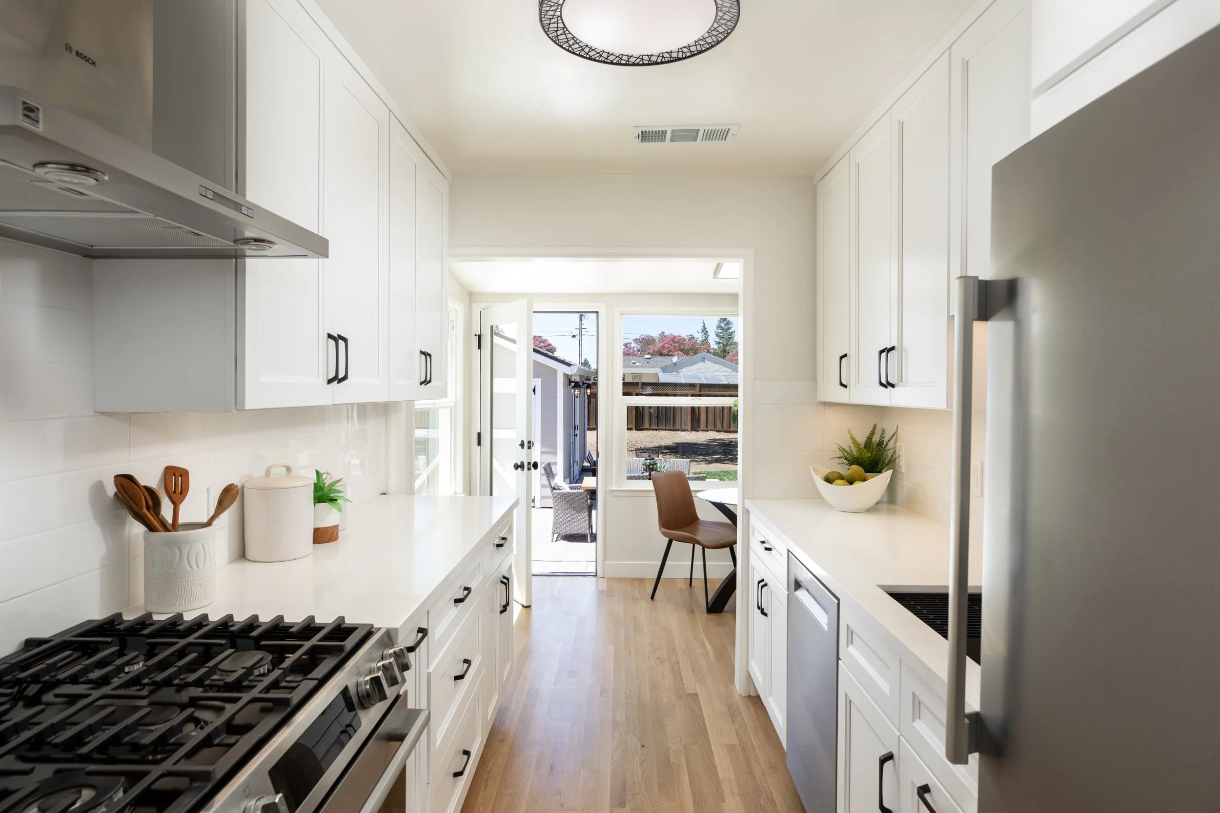 10-Charles_Matt_Anello-1622-MLS.jpg