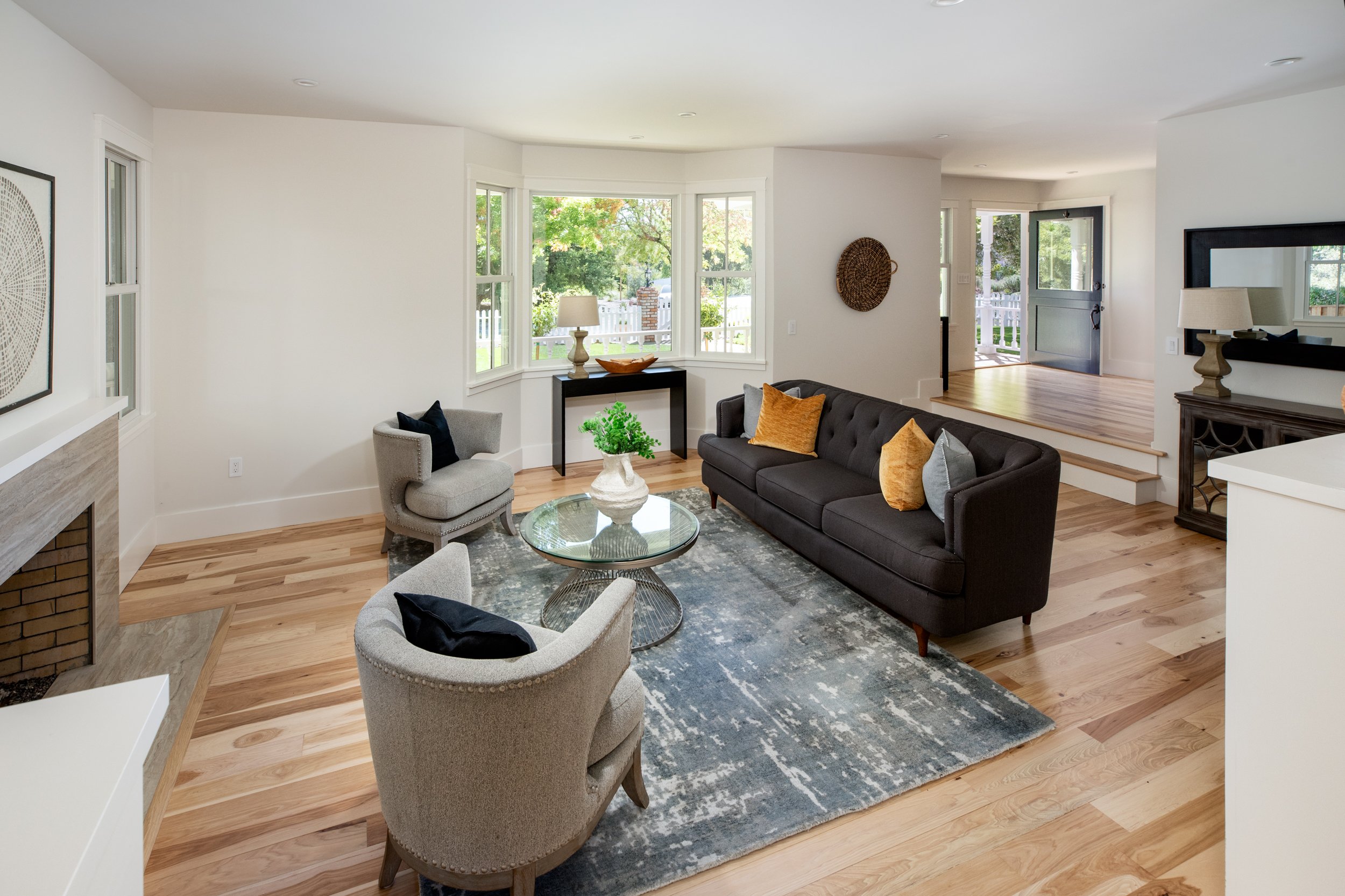 14-Country_Matt_Anello-2632-2-MLS.jpg