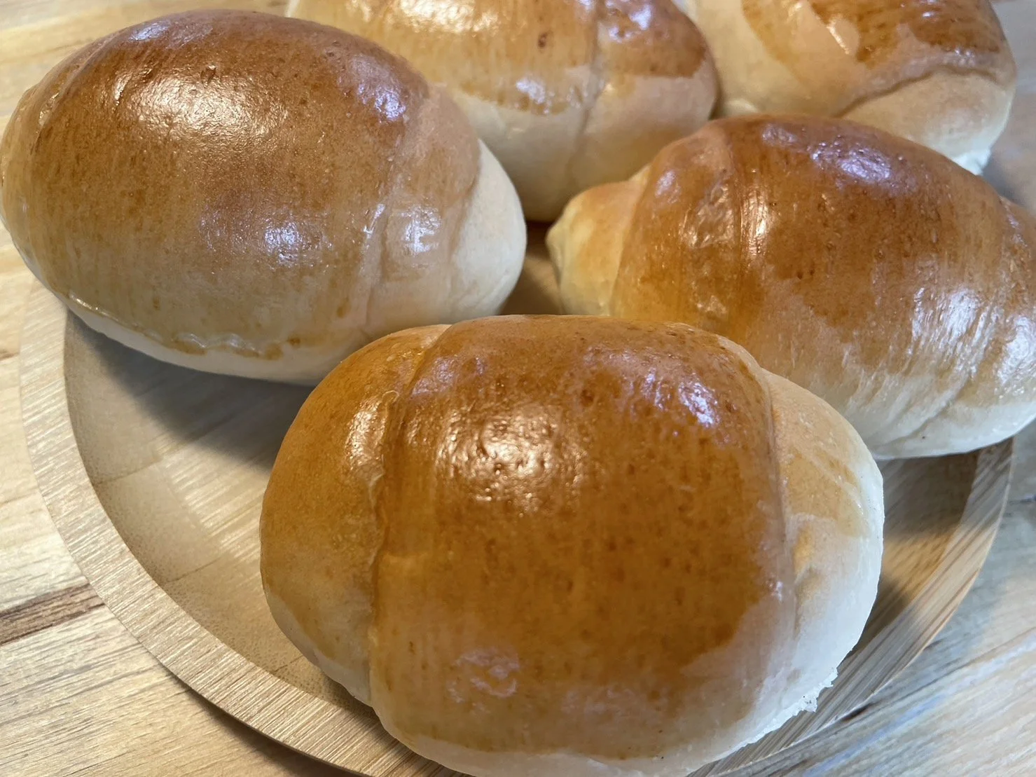 店内に陳列された「豆乳ロール」