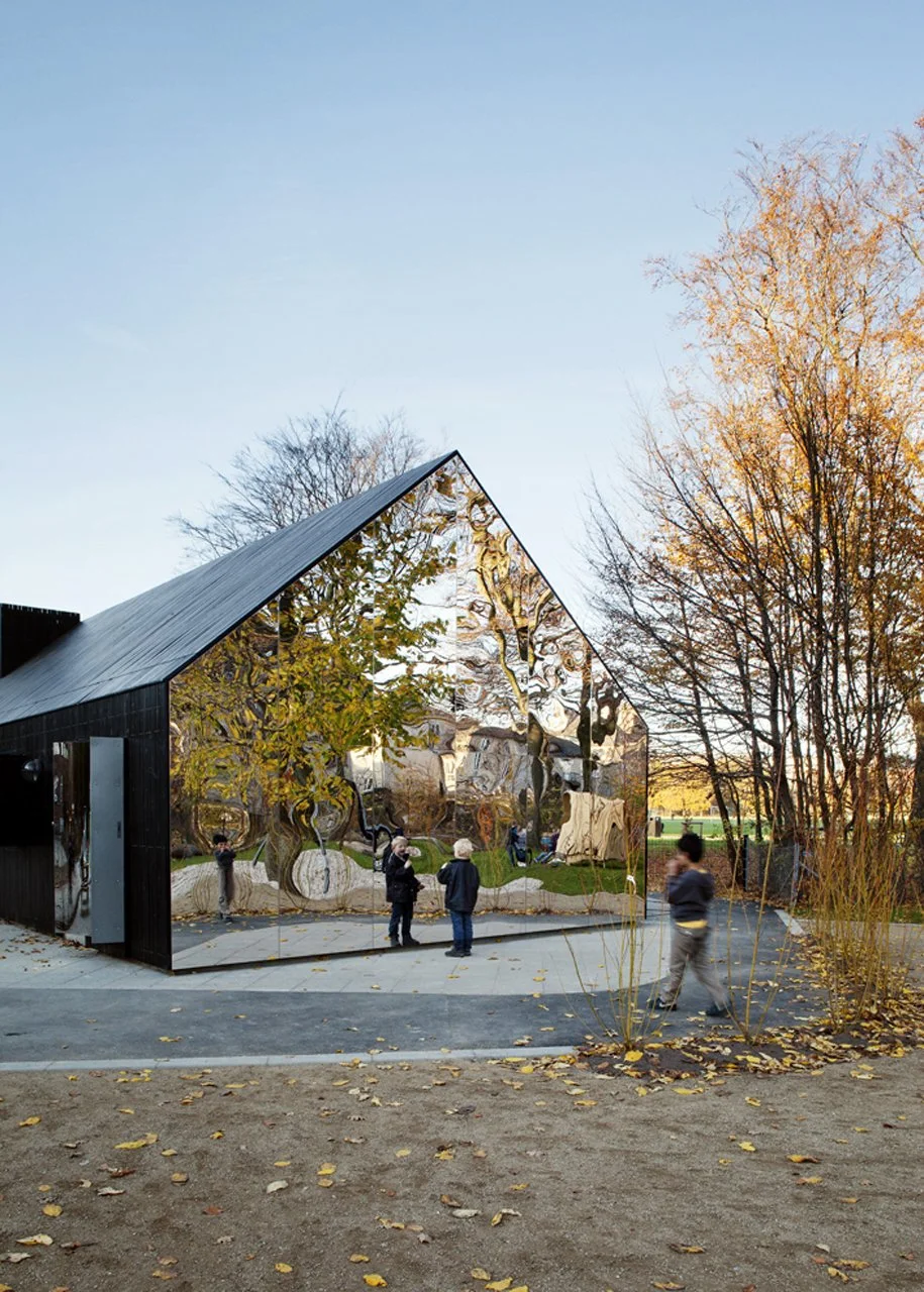 Mirror House