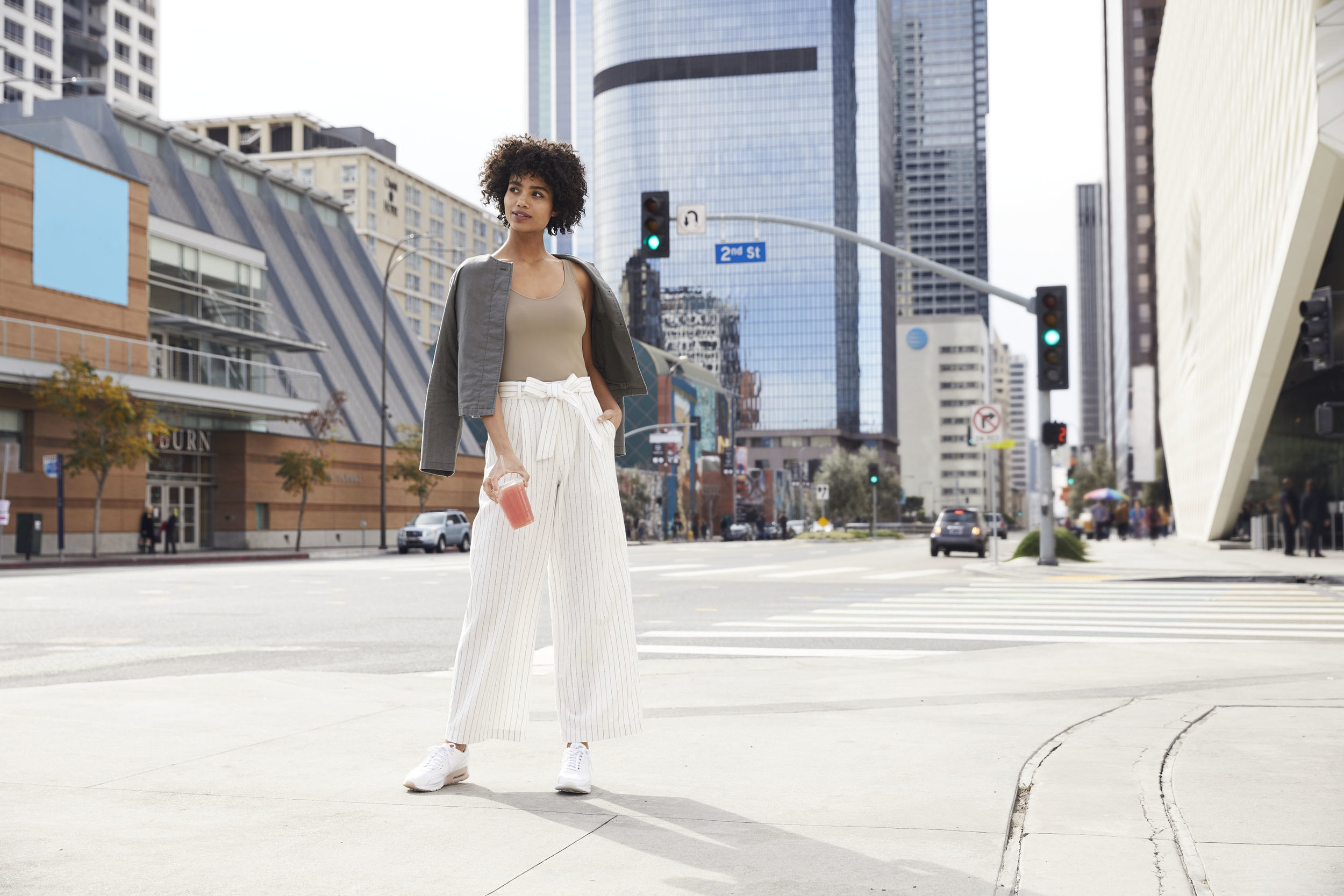 UNIQLO 19SS Women Bratop LifeWear Visual