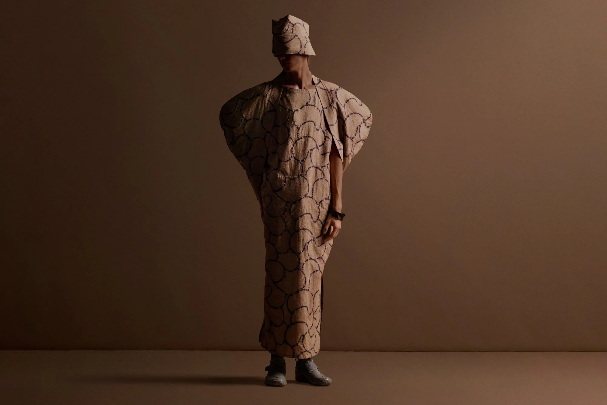 2-VASE-JACQUARD-SHIRT_IM-MEN_0768-1105.jpg