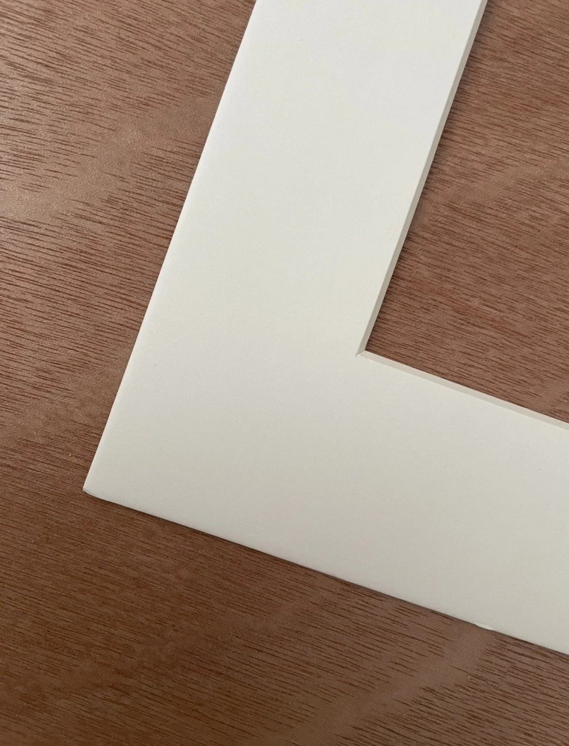 8 x 10 Inch Ivory Mount (for 5 x 7 Inch Images)
