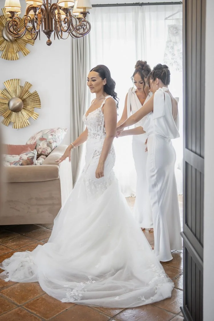 bride-preparations-finca -monasterio.jpg