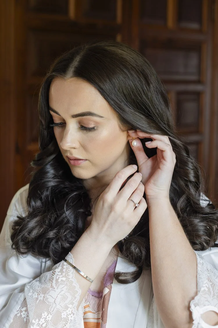 bride-getting-ready-fain-viejo.jpg