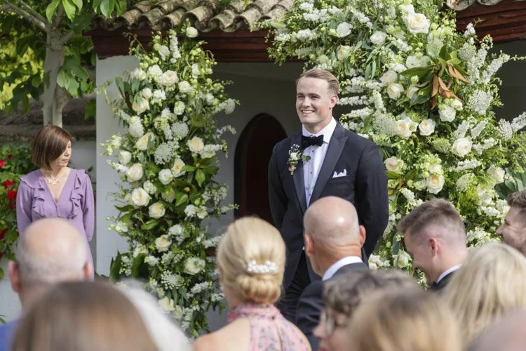 groom-ceremony-fain-viejo.jpg