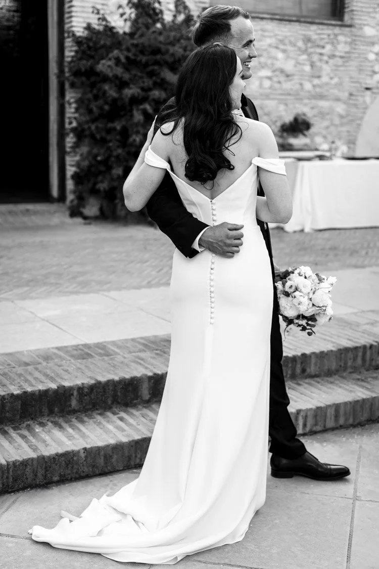 editorial-moments-candid-fain-viejo.jpg
