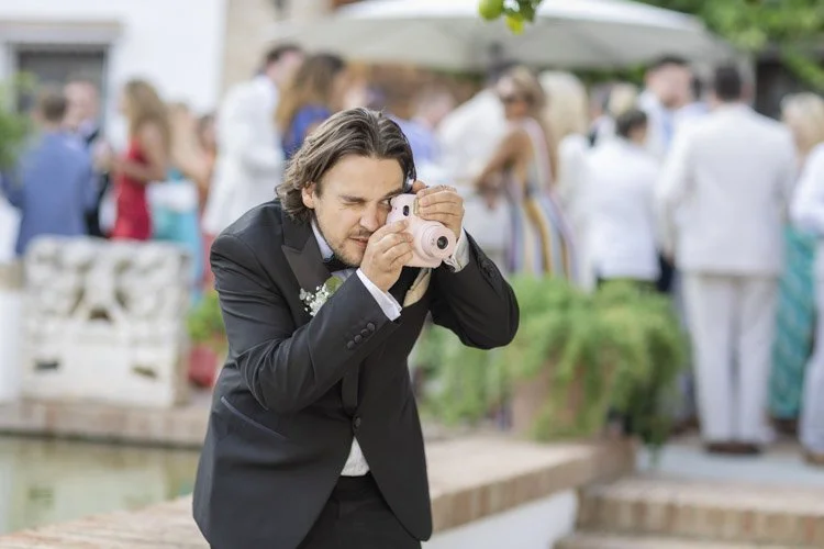 wedding-moments-candid-arcos.jpg