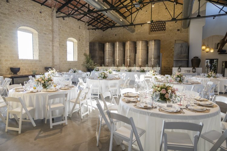 indoor-dinner-fain-viejo.jpg