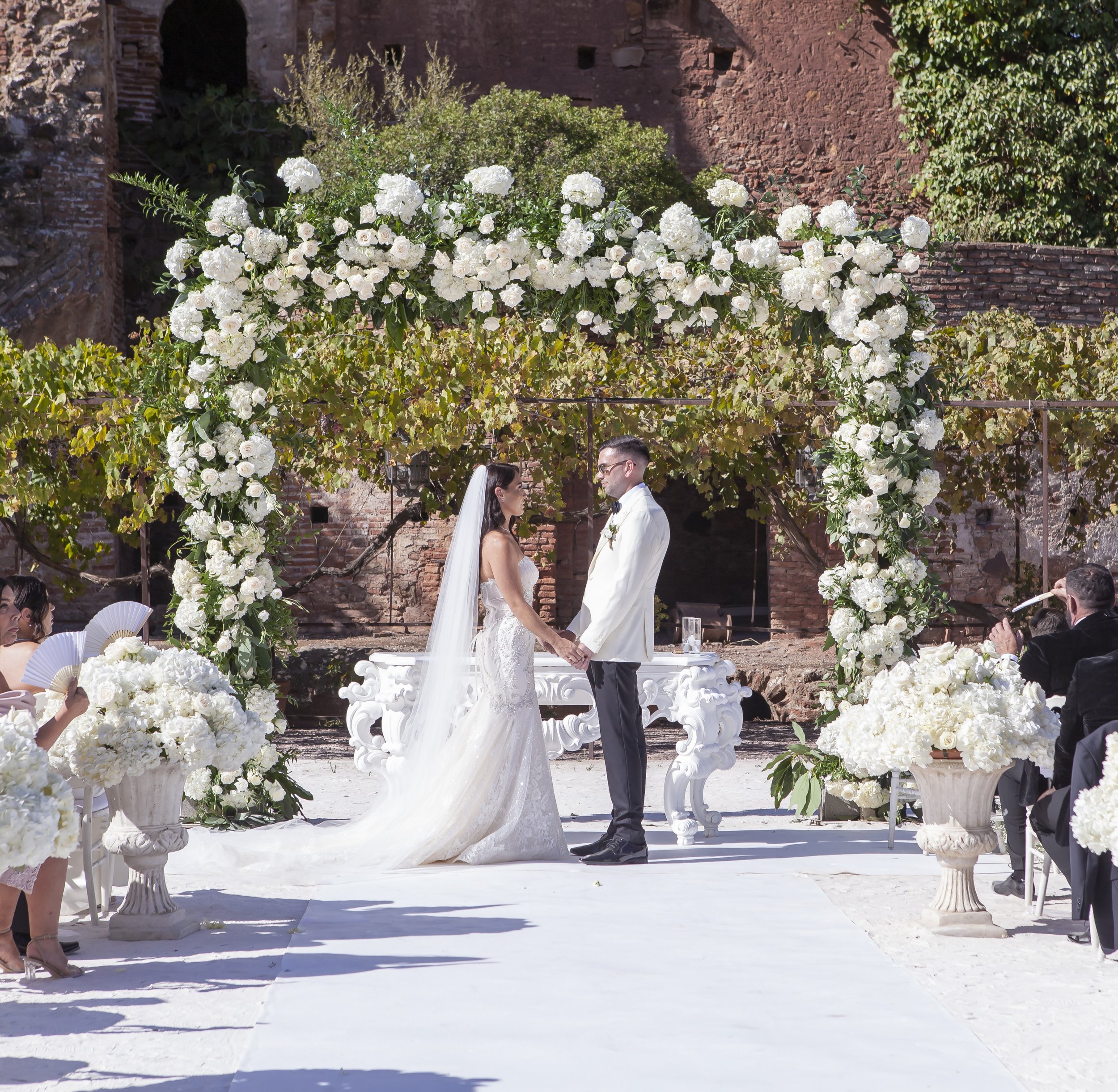 Wedding ceremony at ruins at Finca la Concepcion Marbella