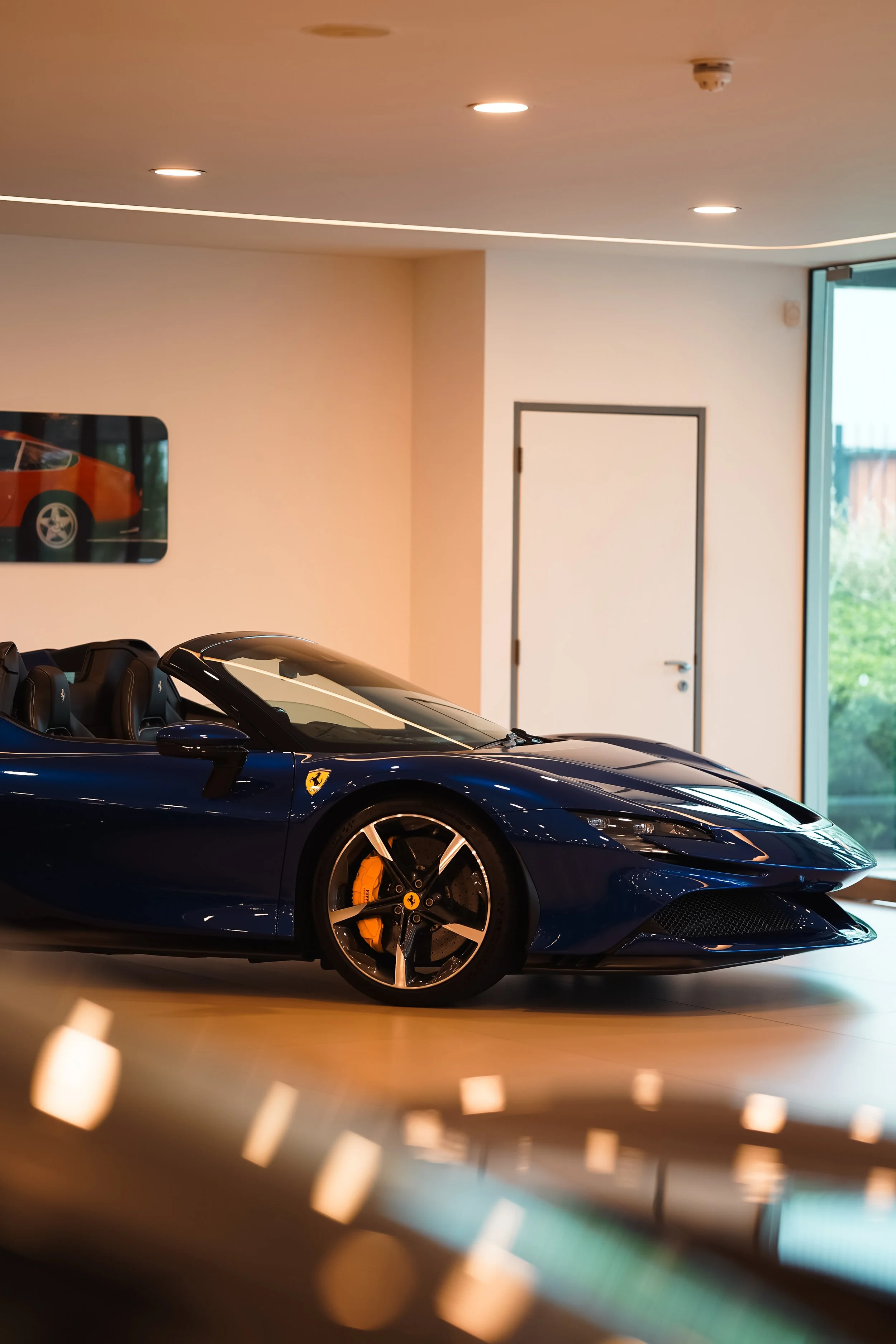 AUTOMOBILE