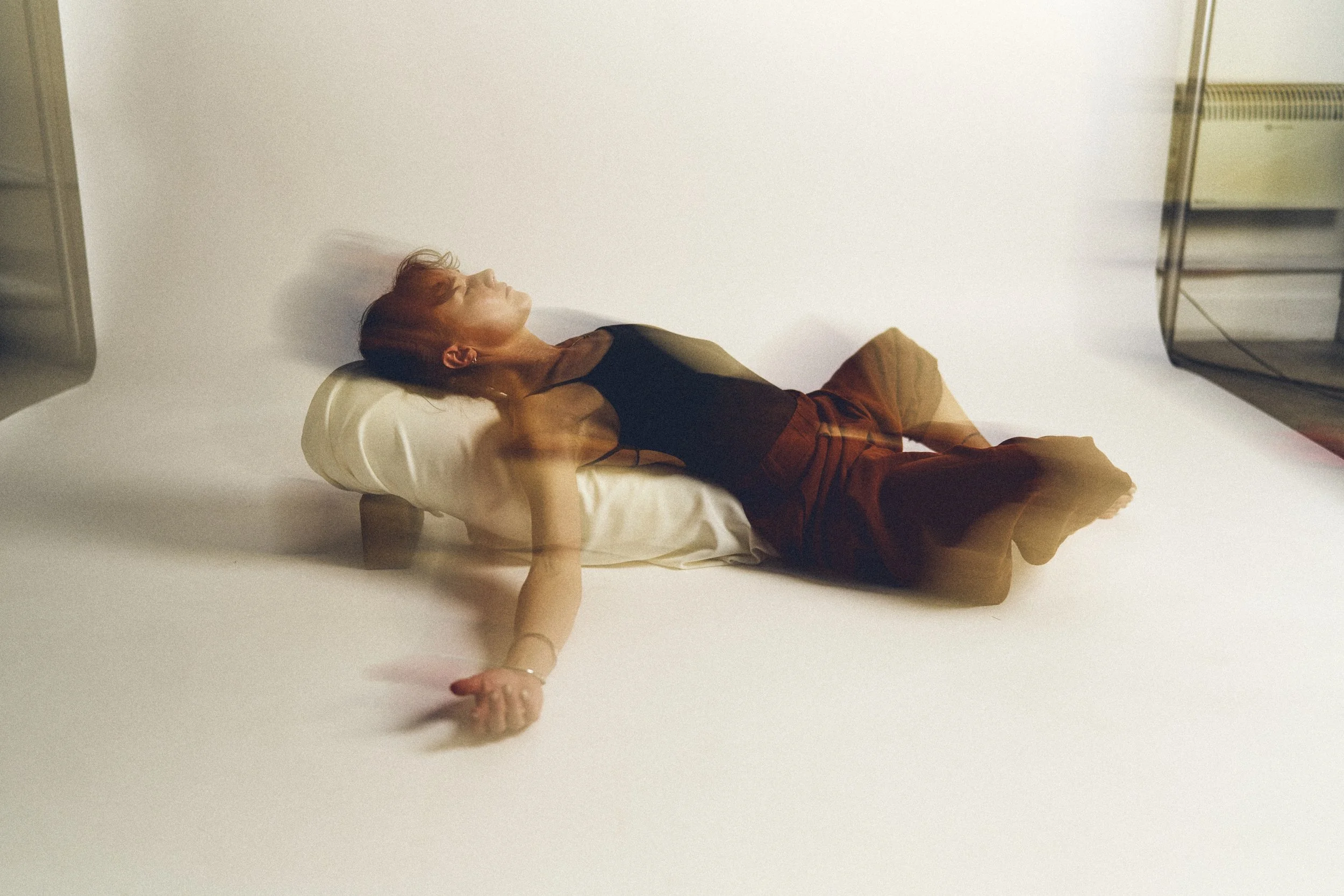 Breathwork practice led by Jessica Stewart during a Therapeutic Yoga session at Sramana Studio