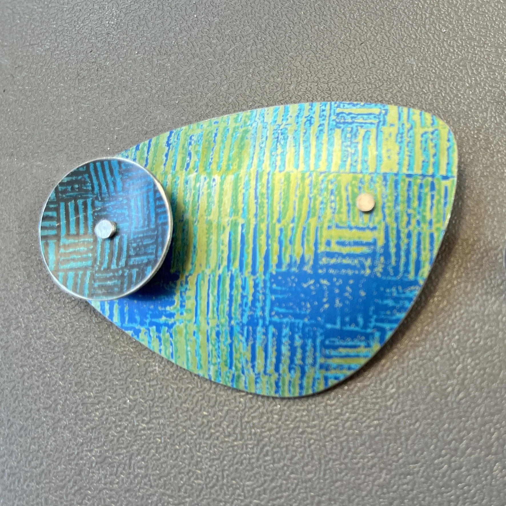 Crossing Crafts brooch