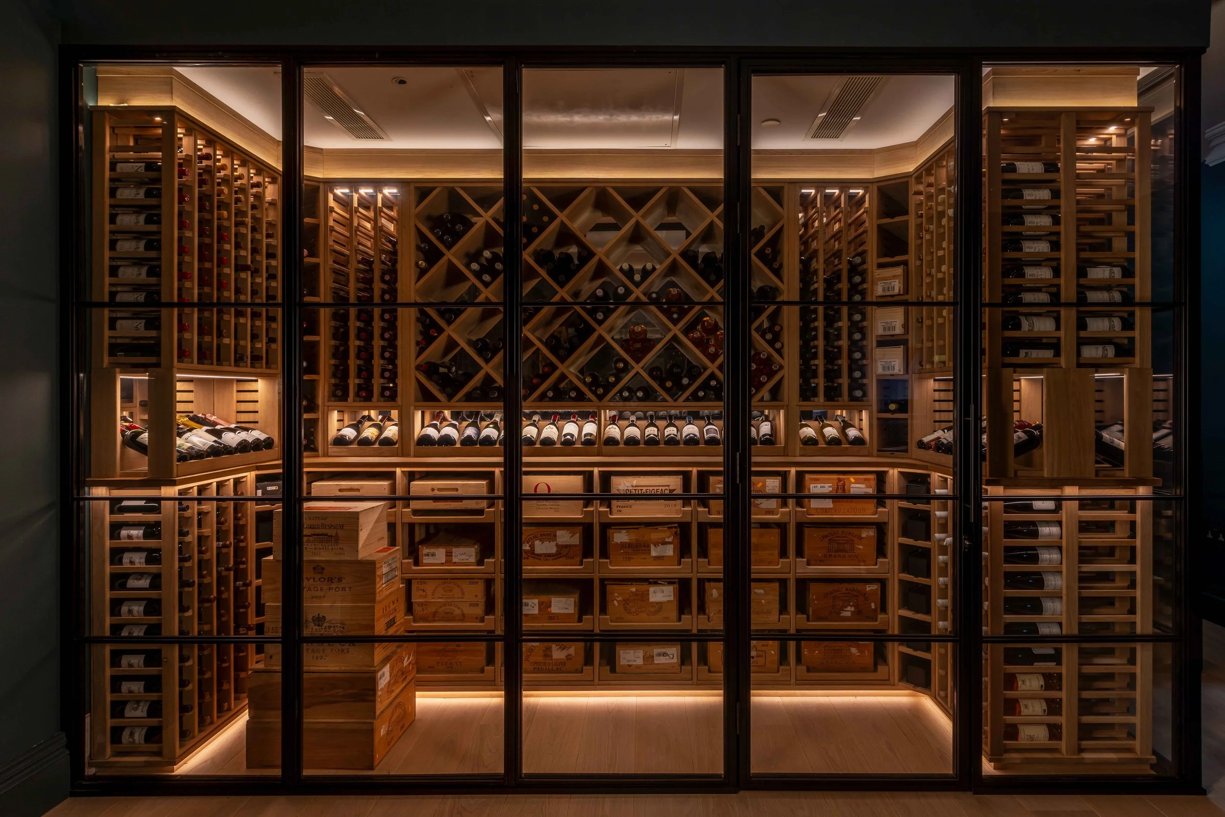 Luxury lighting design London