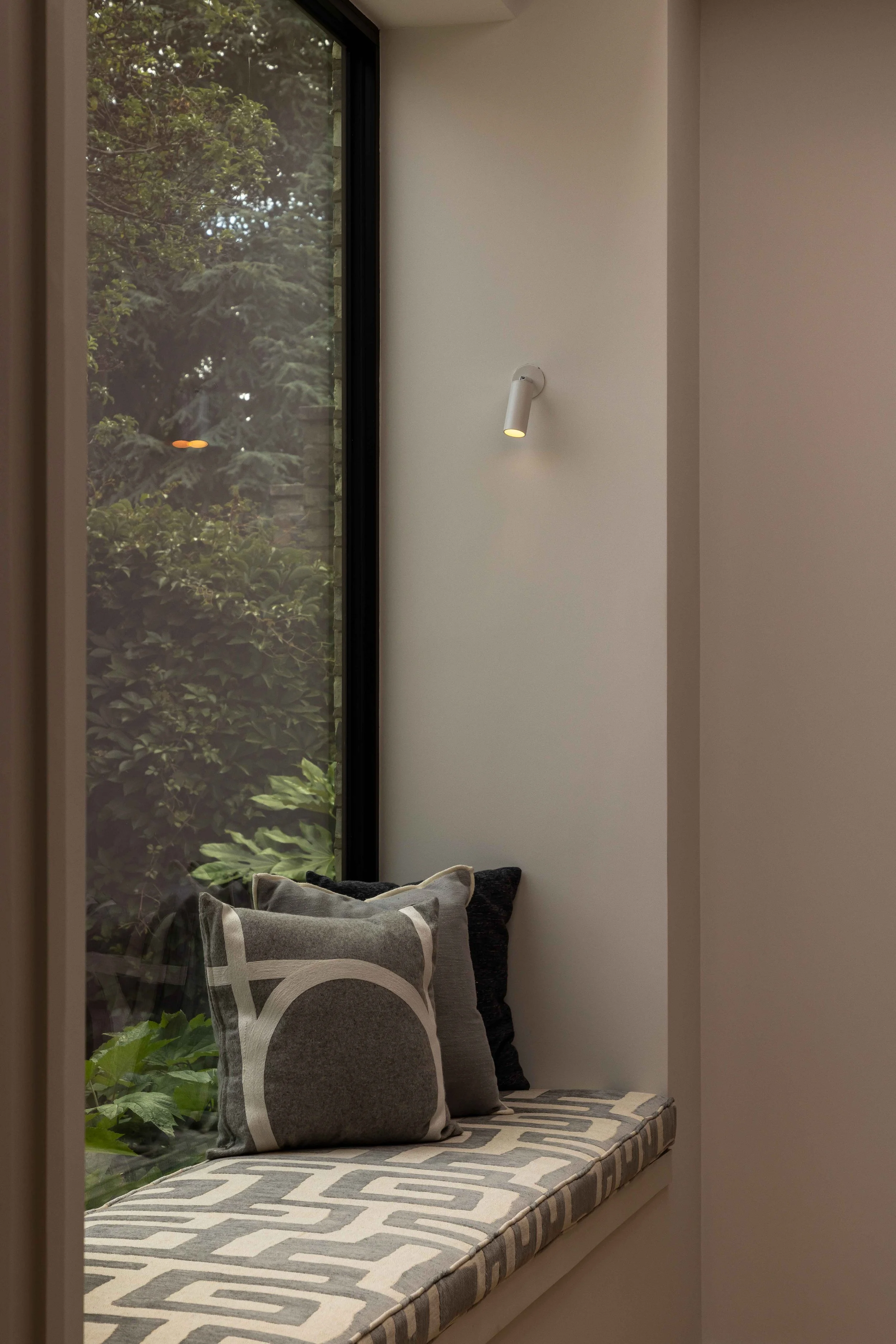 Luxury lighting design London