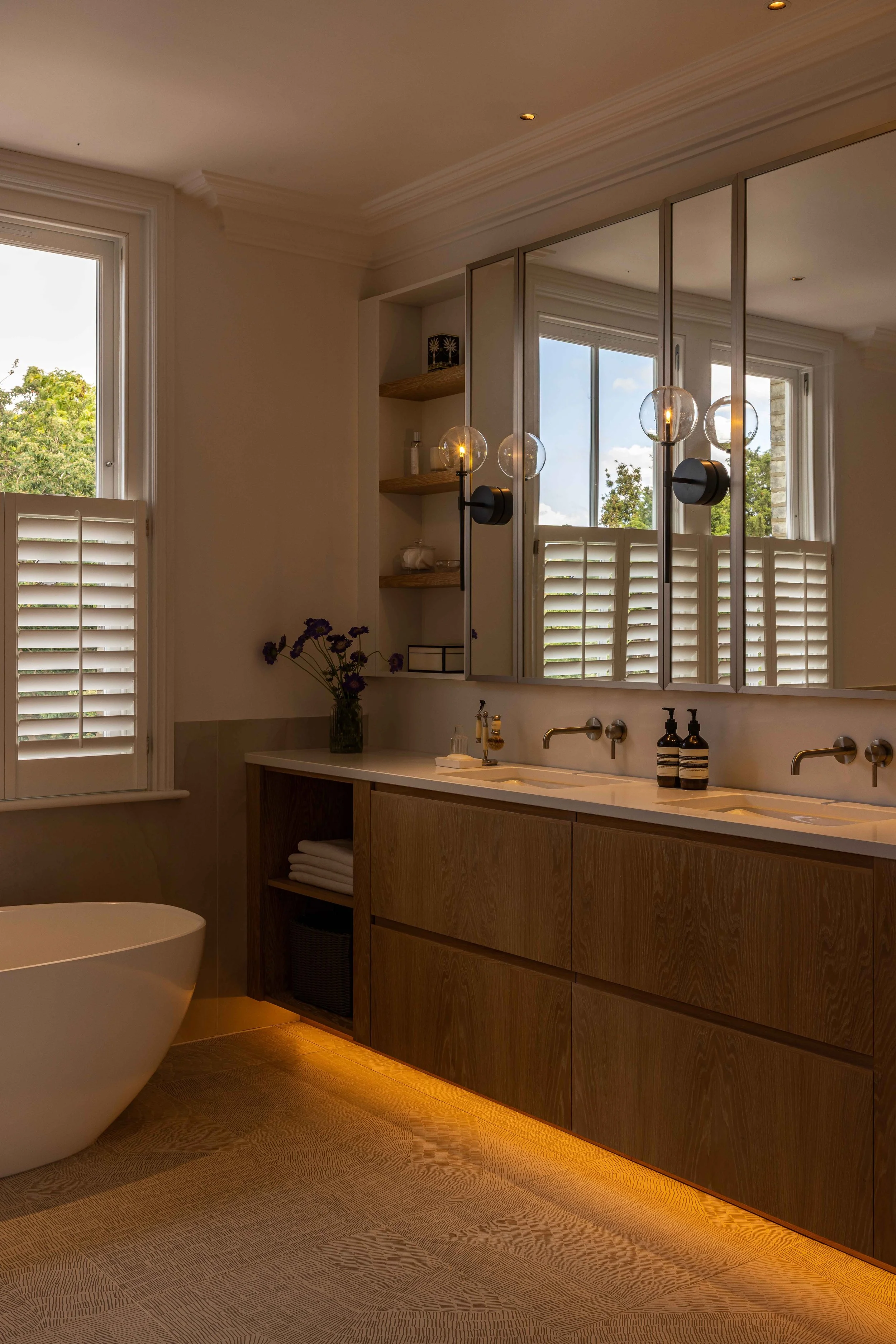 Luxury lighting design London