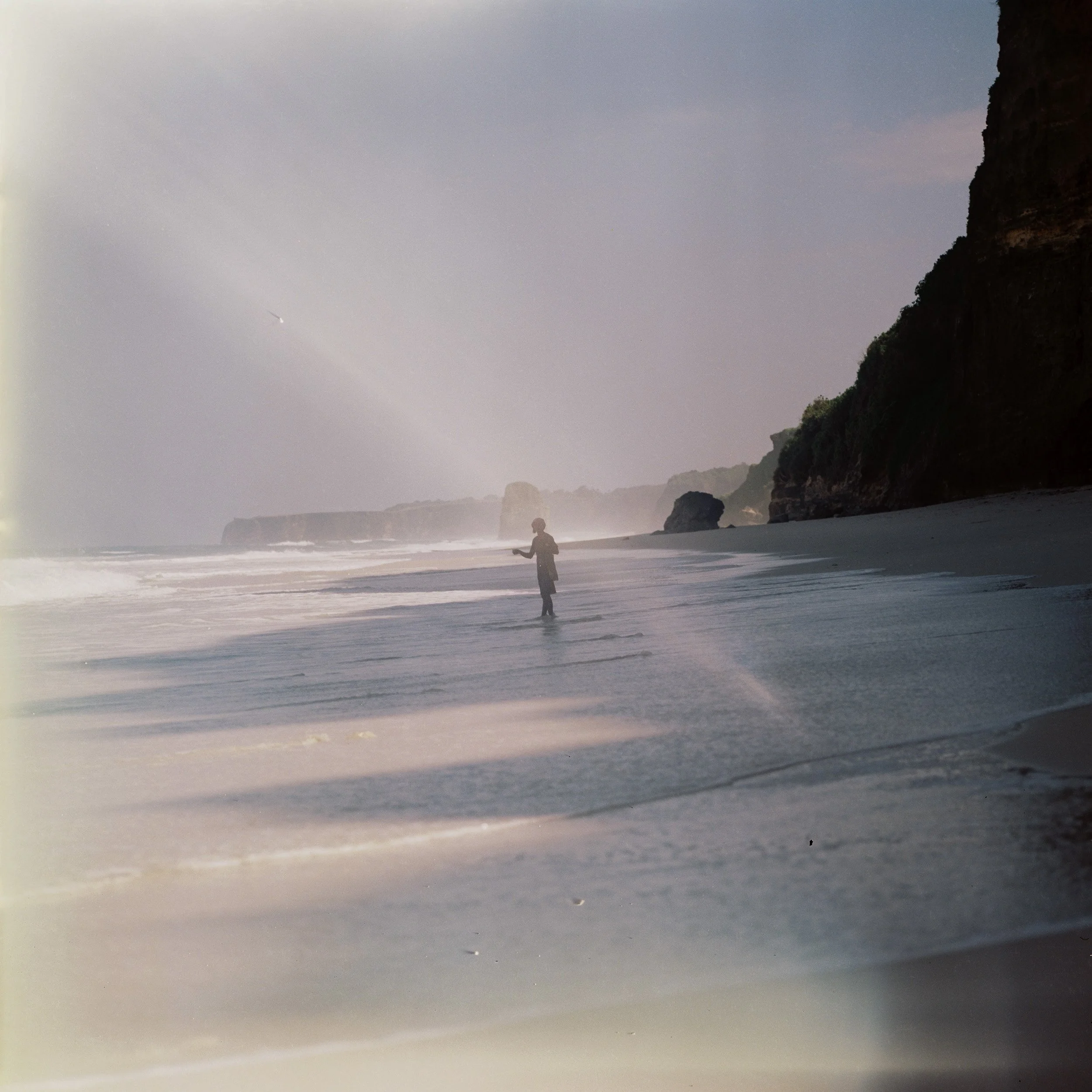 Loose Frames-4.jpg