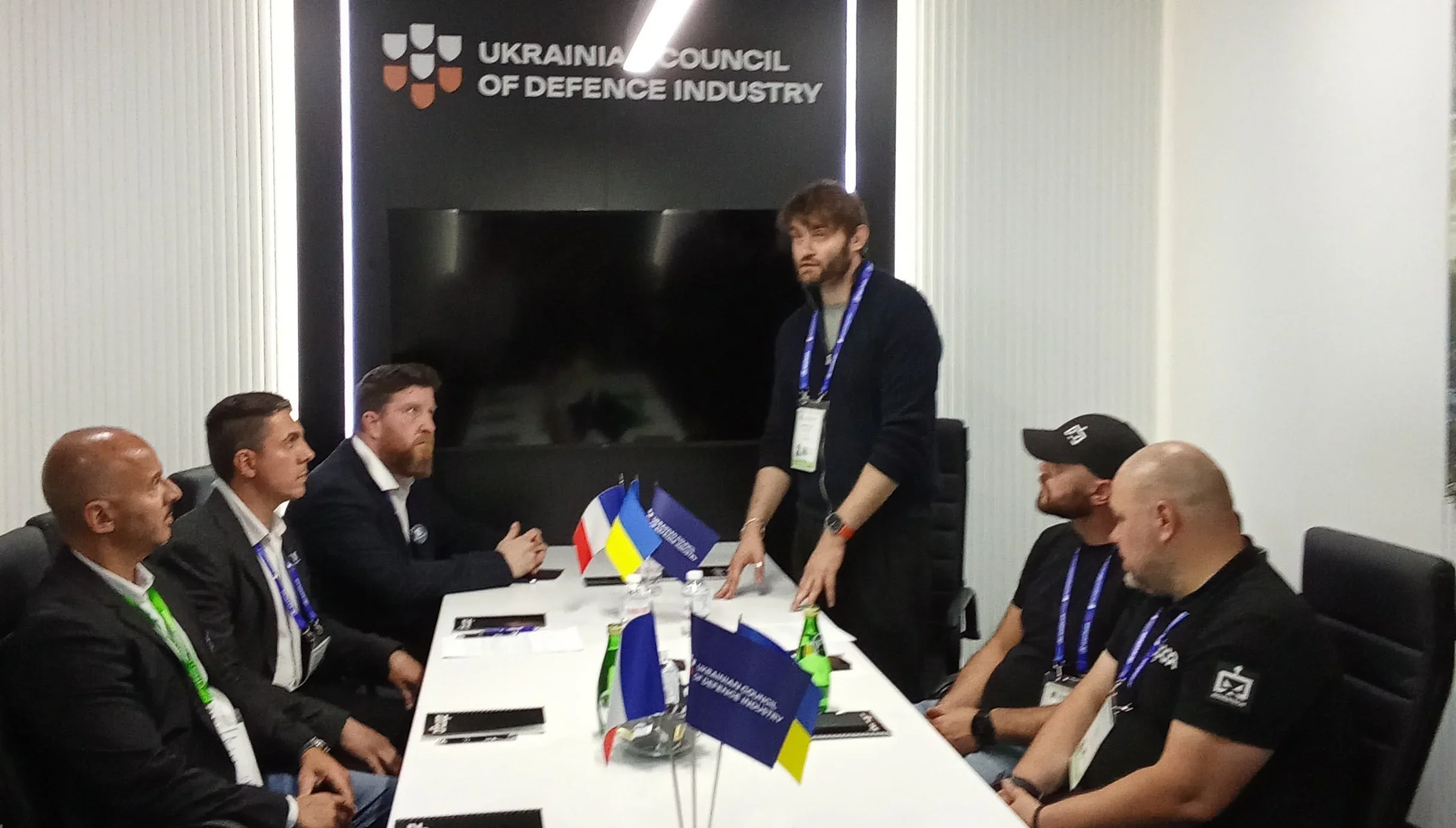 Stronghold AI and Rovertech sign partnership on robotic survivability