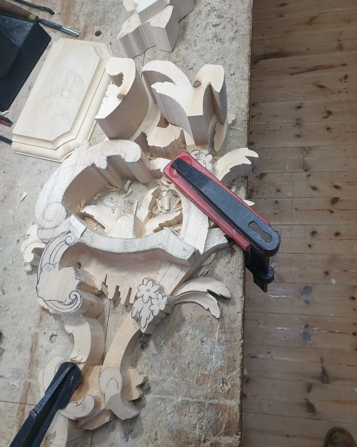 From Block to Masterpiece ✨
What starts as carefully selected blocks of timber ends as a fully hand-carved Rococo ornament.
This commission involved creating a complete replacement carving, beginning with the rough construction, transferring the desi